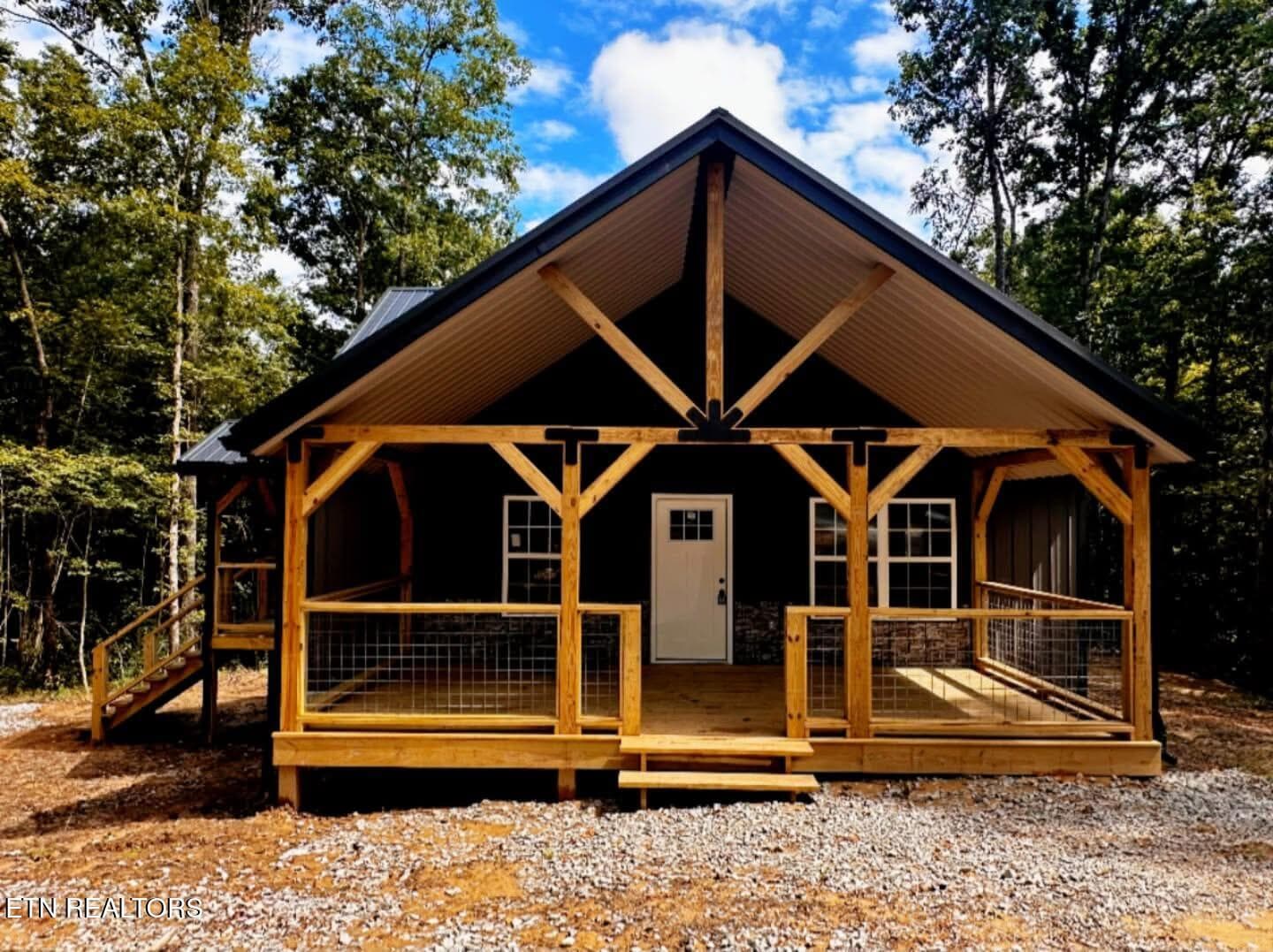 831 Remington Rd 5 AC, Jamestown, TN 38556