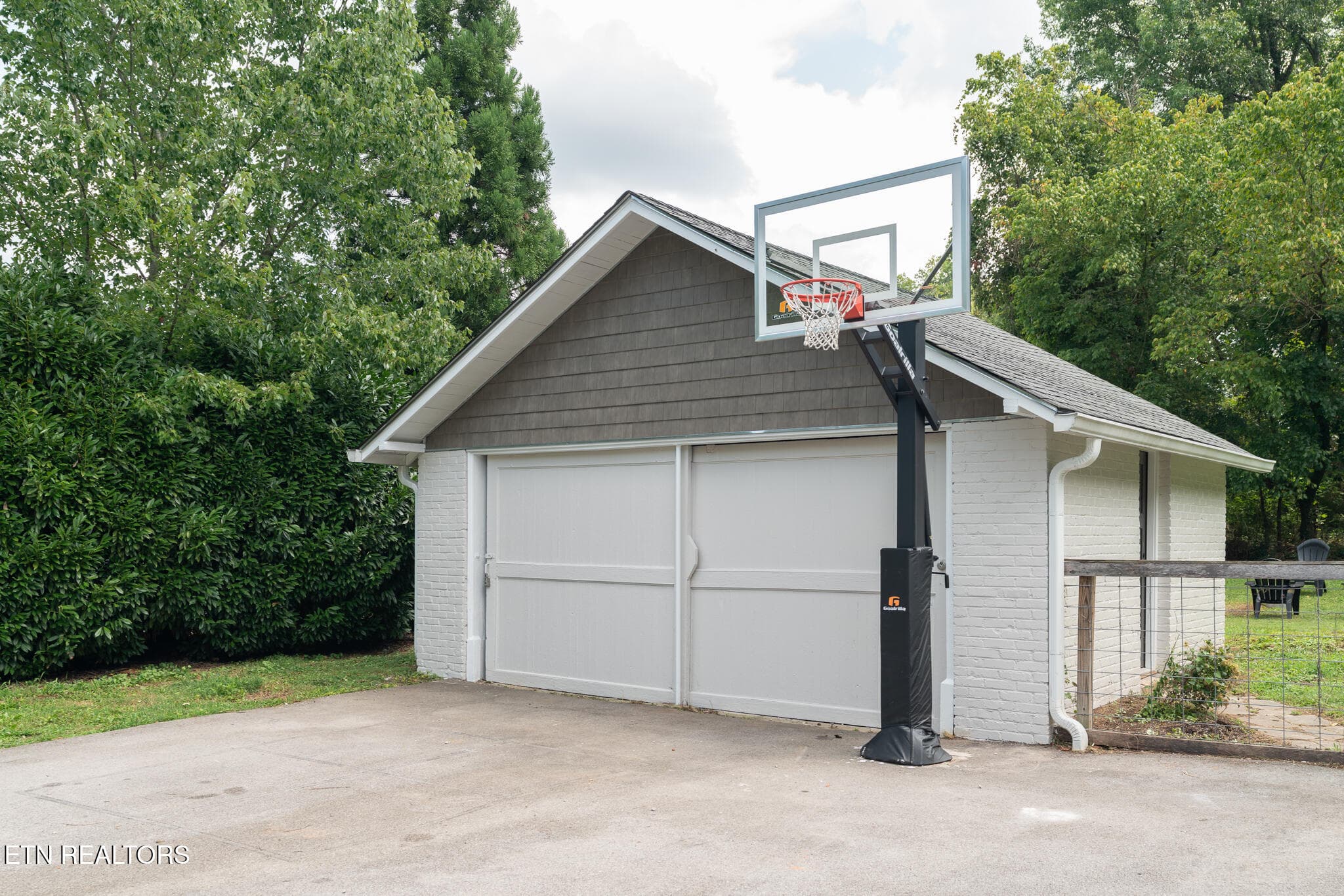 untitled-50 - 2516 Maple Drive, Knoxville, TN 37918, Knoxville