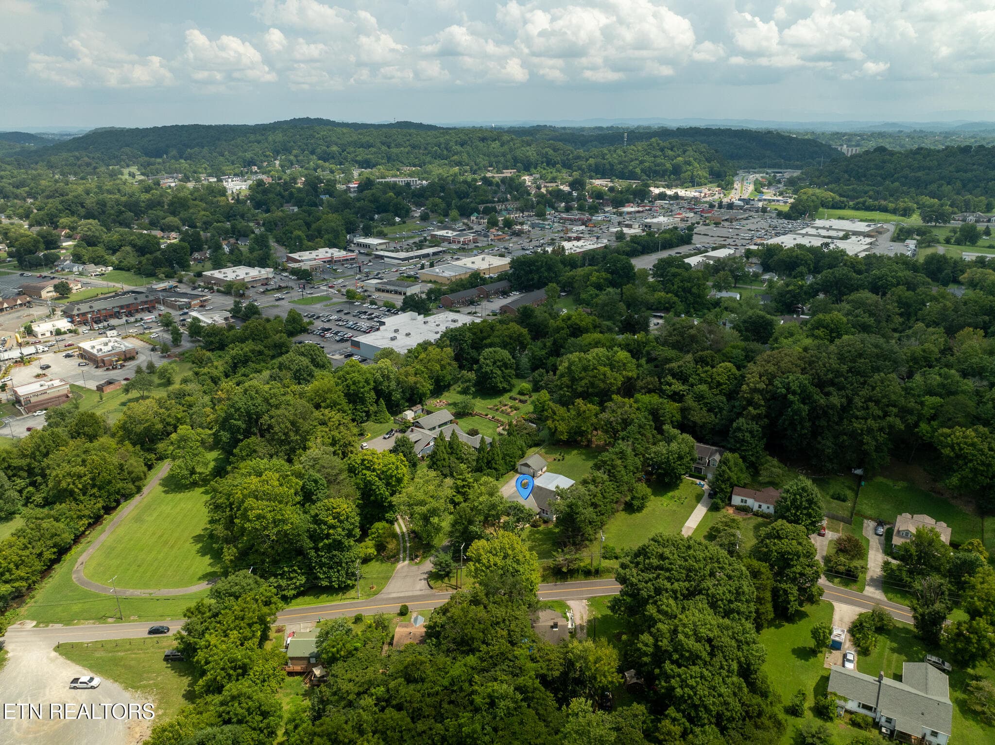 untitled-56 - 2516 Maple Drive, Knoxville, TN 37918, Knoxville