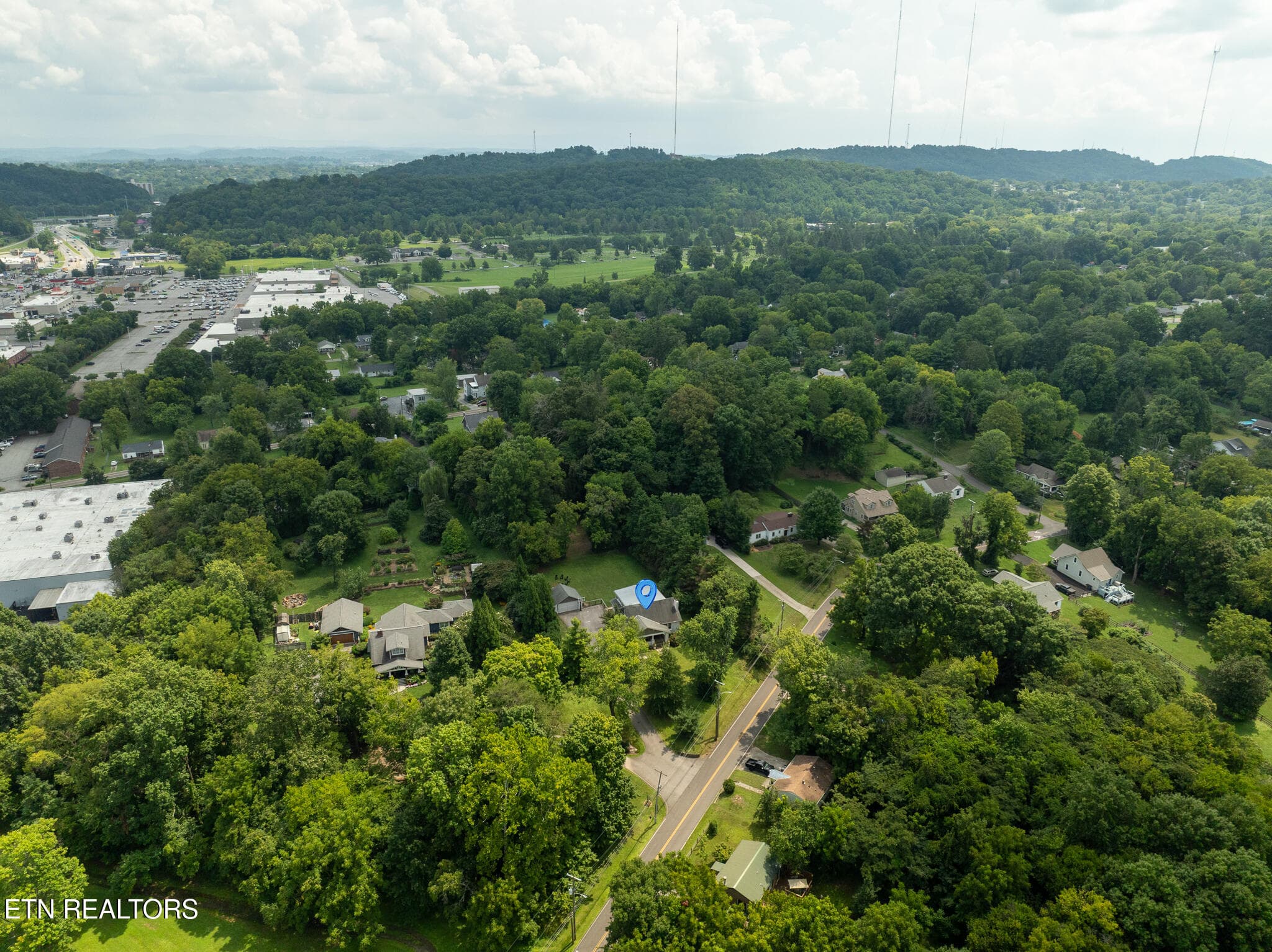 untitled-57 - 2516 Maple Drive, Knoxville, TN 37918, Knoxville