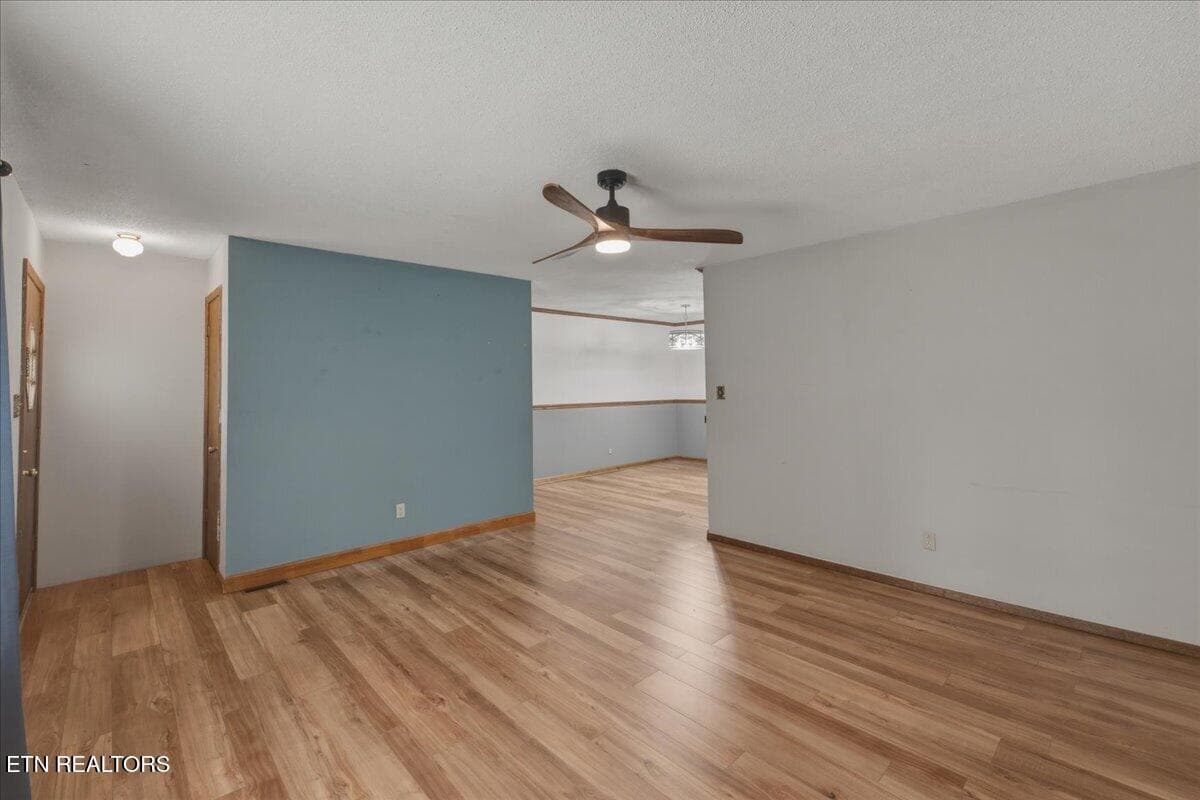 05-Living Room - 5731 Wooded Acres Drive, Knoxville, TN 37921, Knoxville