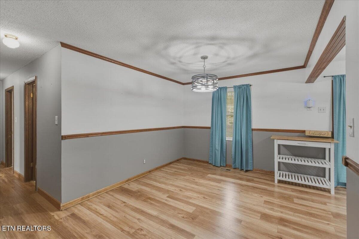 07-Dining Area - 5731 Wooded Acres Drive, Knoxville, TN 37921, Knoxville