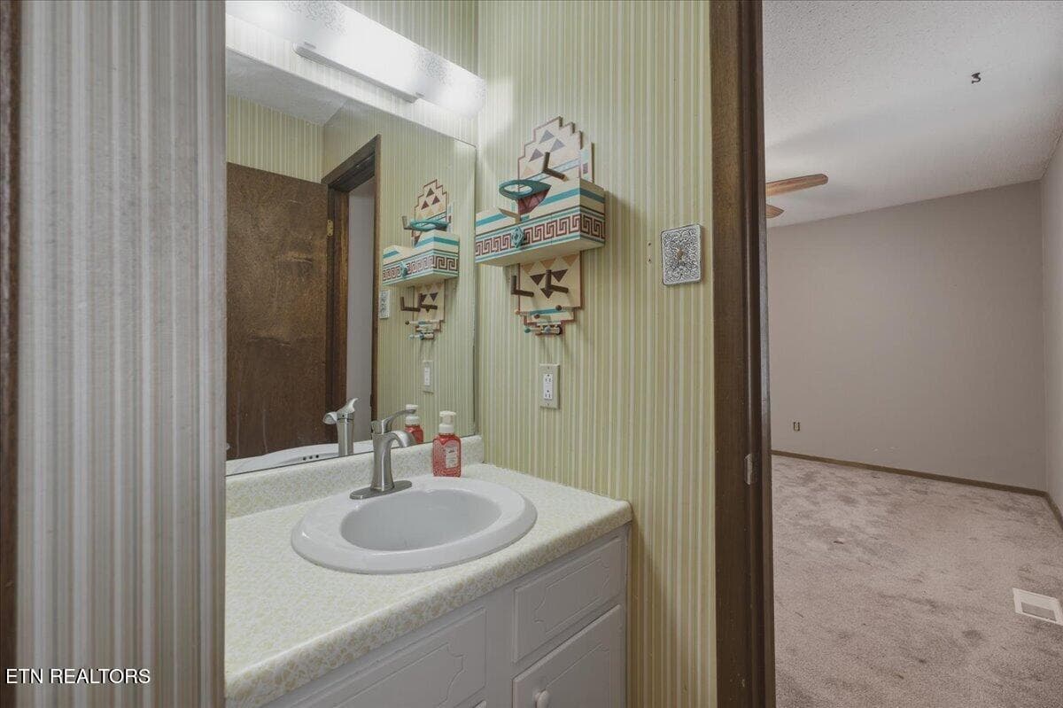 20-Half Bath - 5731 Wooded Acres Drive, Knoxville, TN 37921, Knoxville