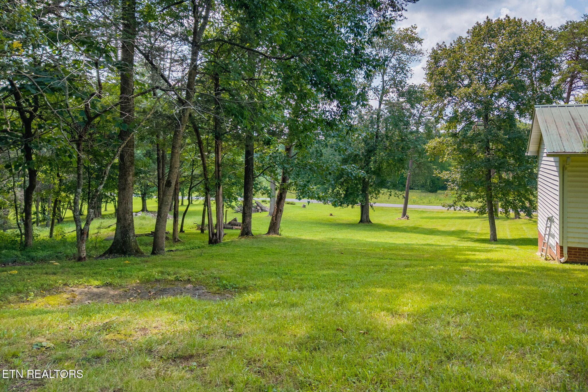 14-web-or-mls-254 Sherwood Forest Rd_13 - 254 Sherwood Forest Rd, Livingston, TN 38570, Livingston