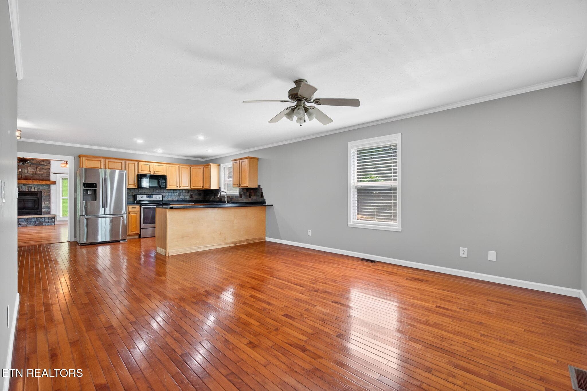 17-web-or-mls-254 Sherwood Forest Rd_17 - 254 Sherwood Forest Rd, Livingston, TN 38570, Livingston