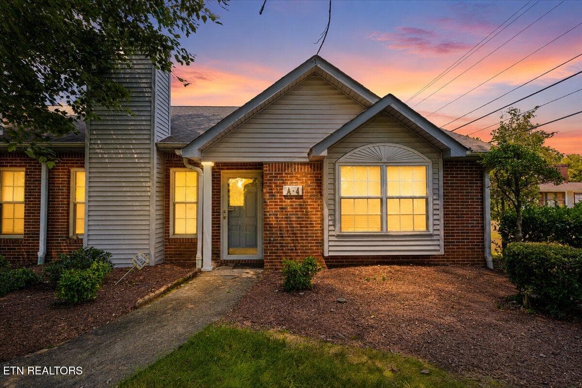 01-805 Cedar Ln - 805 Cedar Lane A4, Knoxville, TN 37912, Knoxville