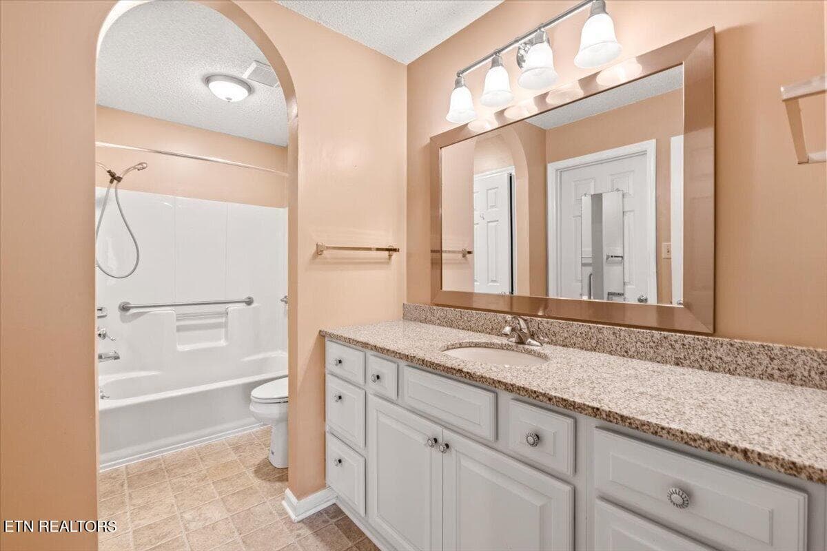 33-805 Cedar Ln - 805 Cedar Lane A4, Knoxville, TN 37912, Knoxville