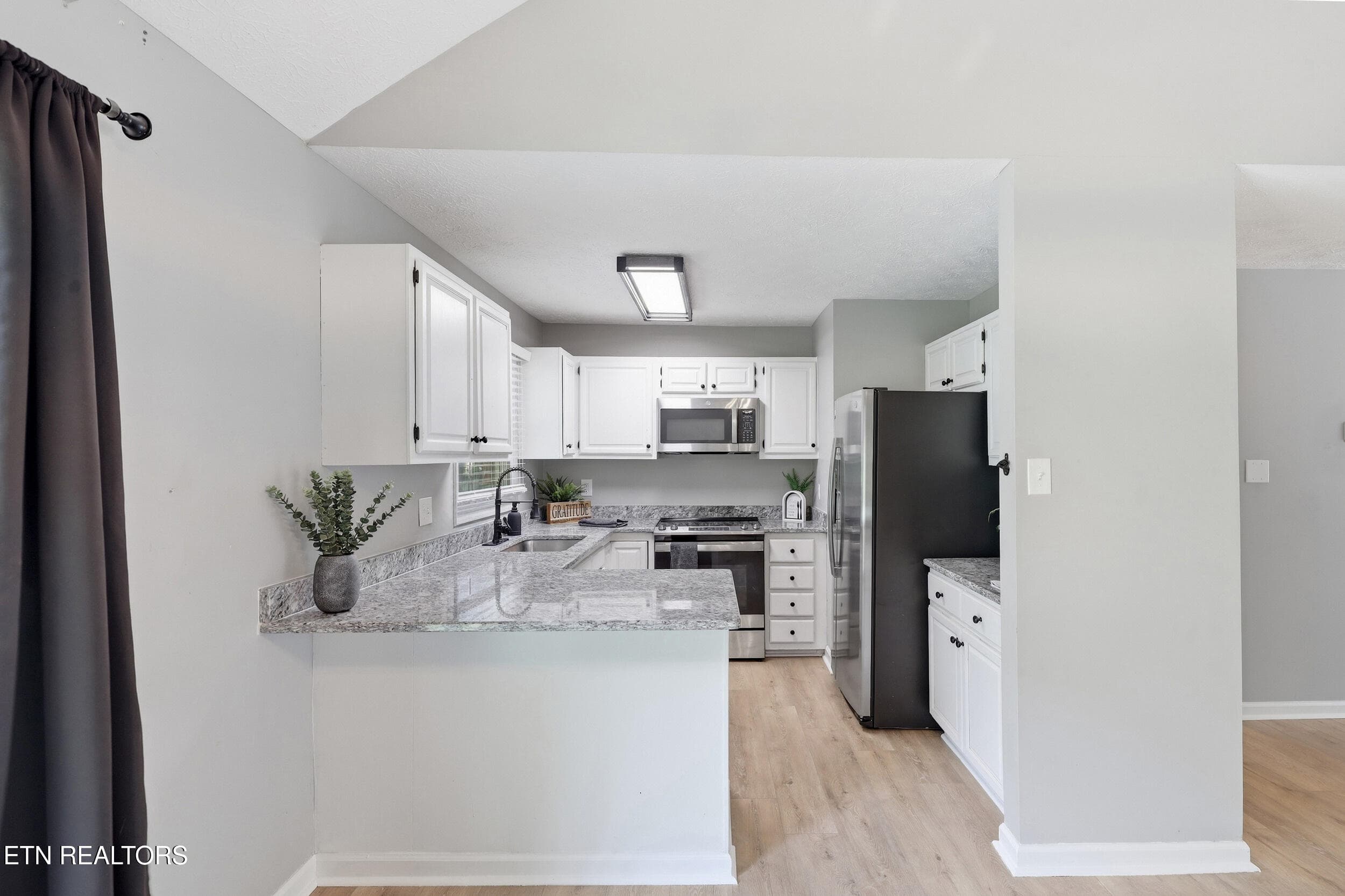 022 - 915 Miles Court, Knoxville, TN 37923, Knoxville