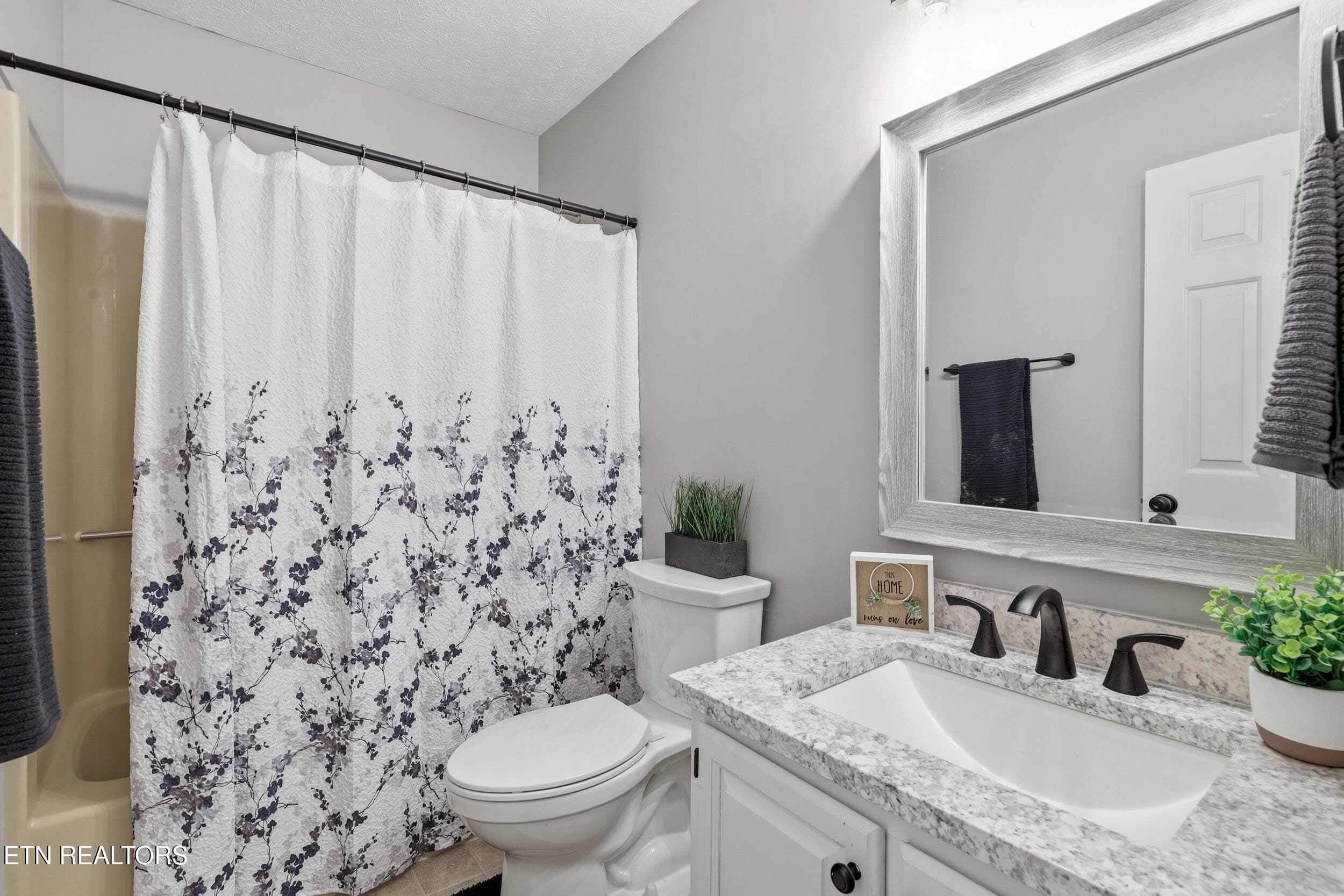 029 - 915 Miles Court, Knoxville, TN 37923, Knoxville