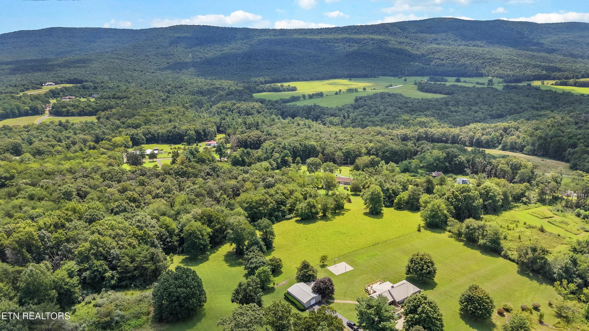 DJI_20260811122850_0153_D-2 - 648 Lige Rd, Crossville, TN 38555