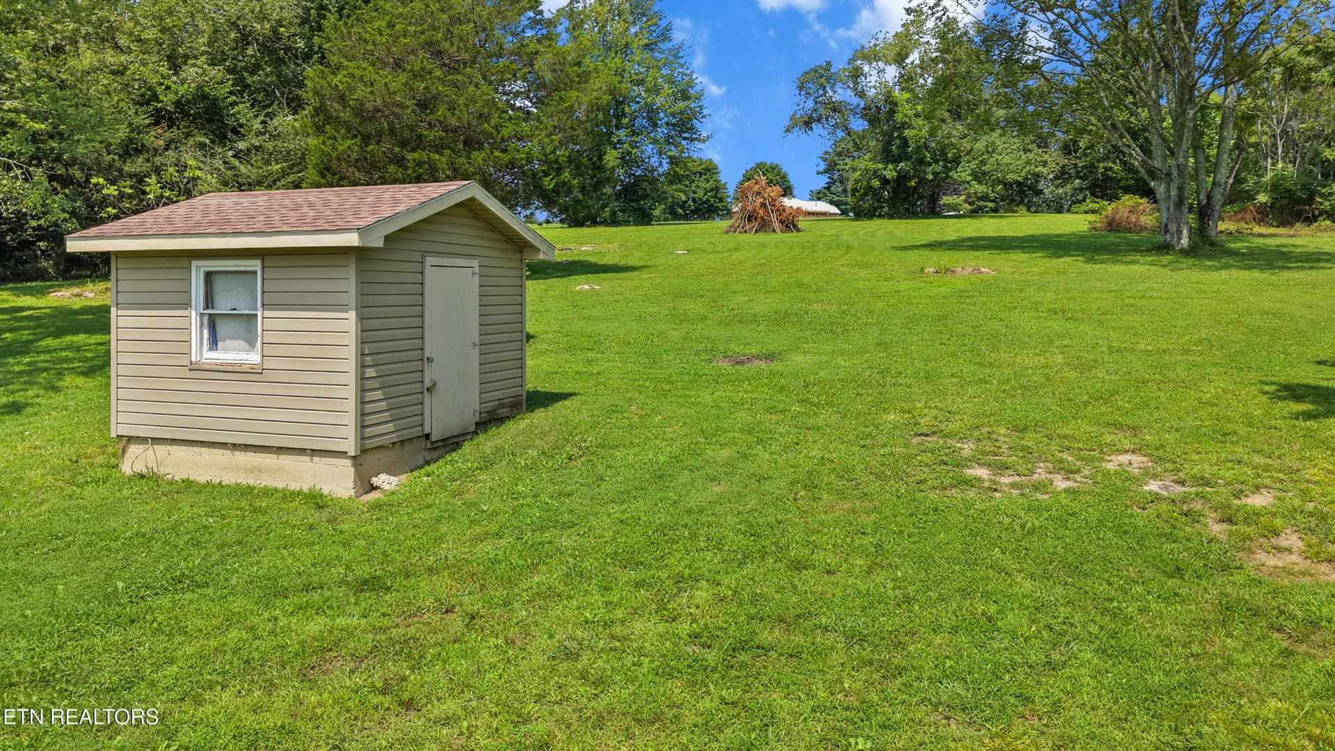 DJI_20260811123228_0186_D-2 - 648 Lige Rd, Crossville, TN 38555