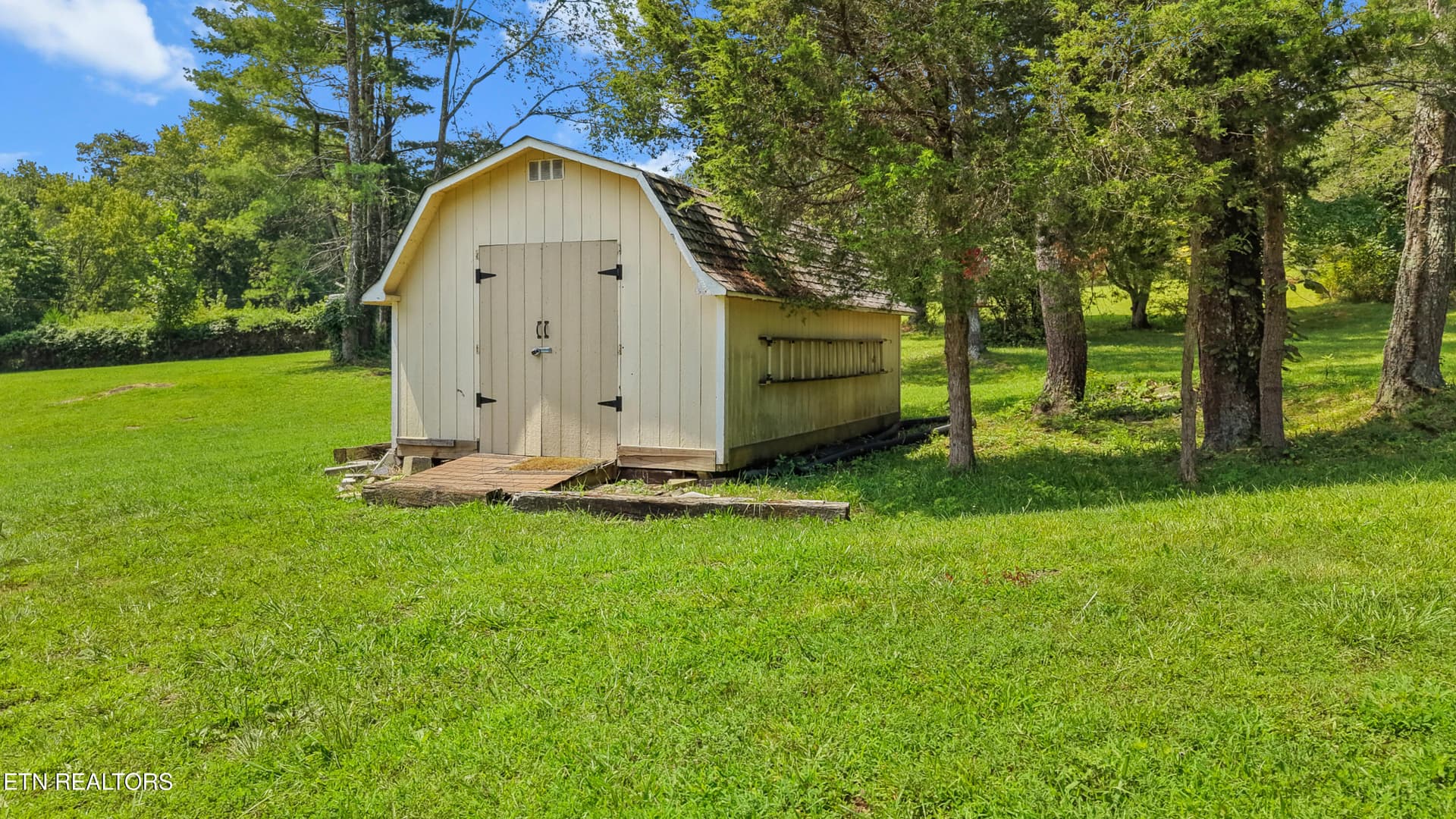DJI_20260811123239_0189_D-2 - 648 Lige Rd, Crossville, TN 38555