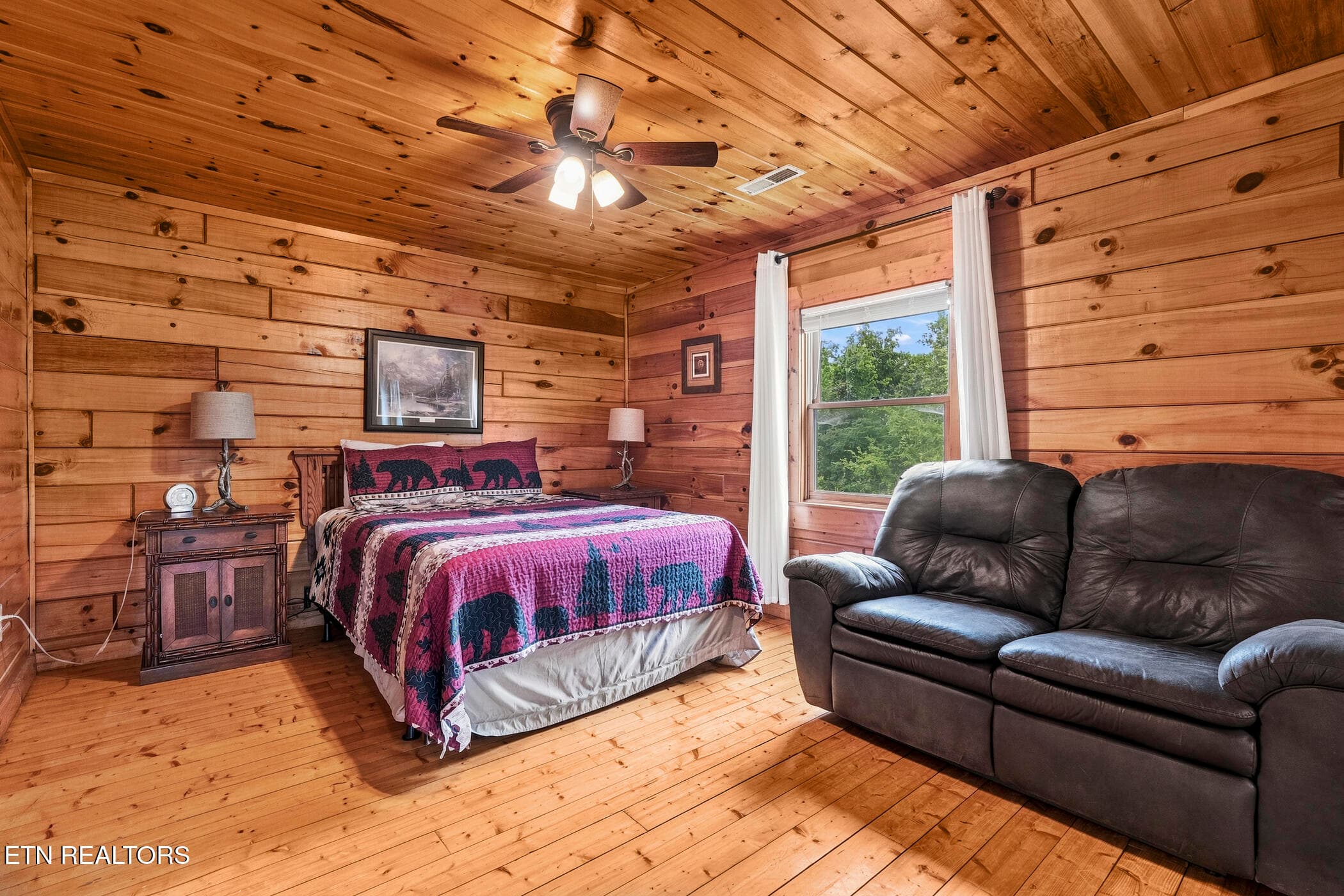 dsc04496 - 2043 Oakmont Drive, Sevierville, TN 37876