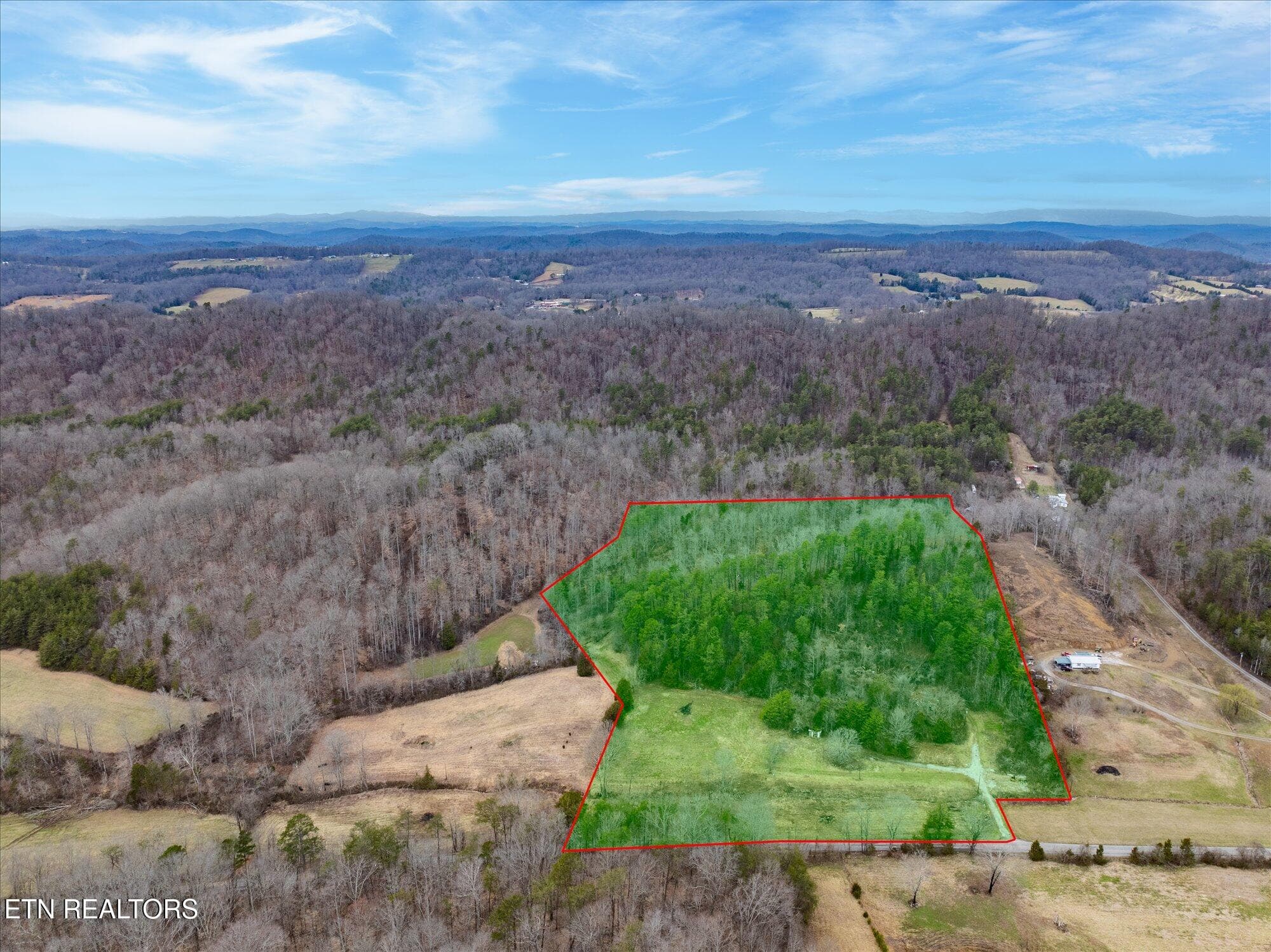 02-1-Hinds-Creek-Rd-TN-1 copy - 562 Hinds Creek Rd, Maynardville, TN 37807