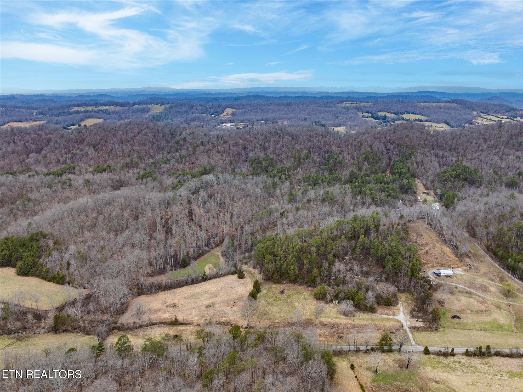 05-Hinds-Creek-Rd-TN-2 - 562 Hinds Creek Rd, Maynardville, TN 37807
