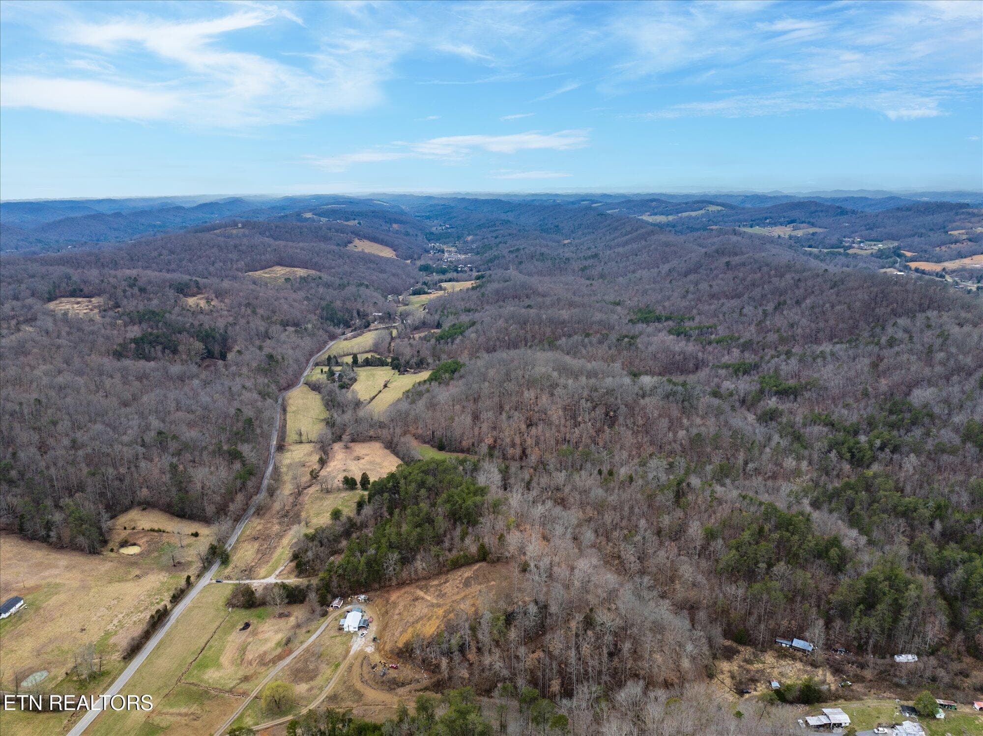 17-Hinds-Creek-Rd-TN-14 - 562 Hinds Creek Rd, Maynardville, TN 37807