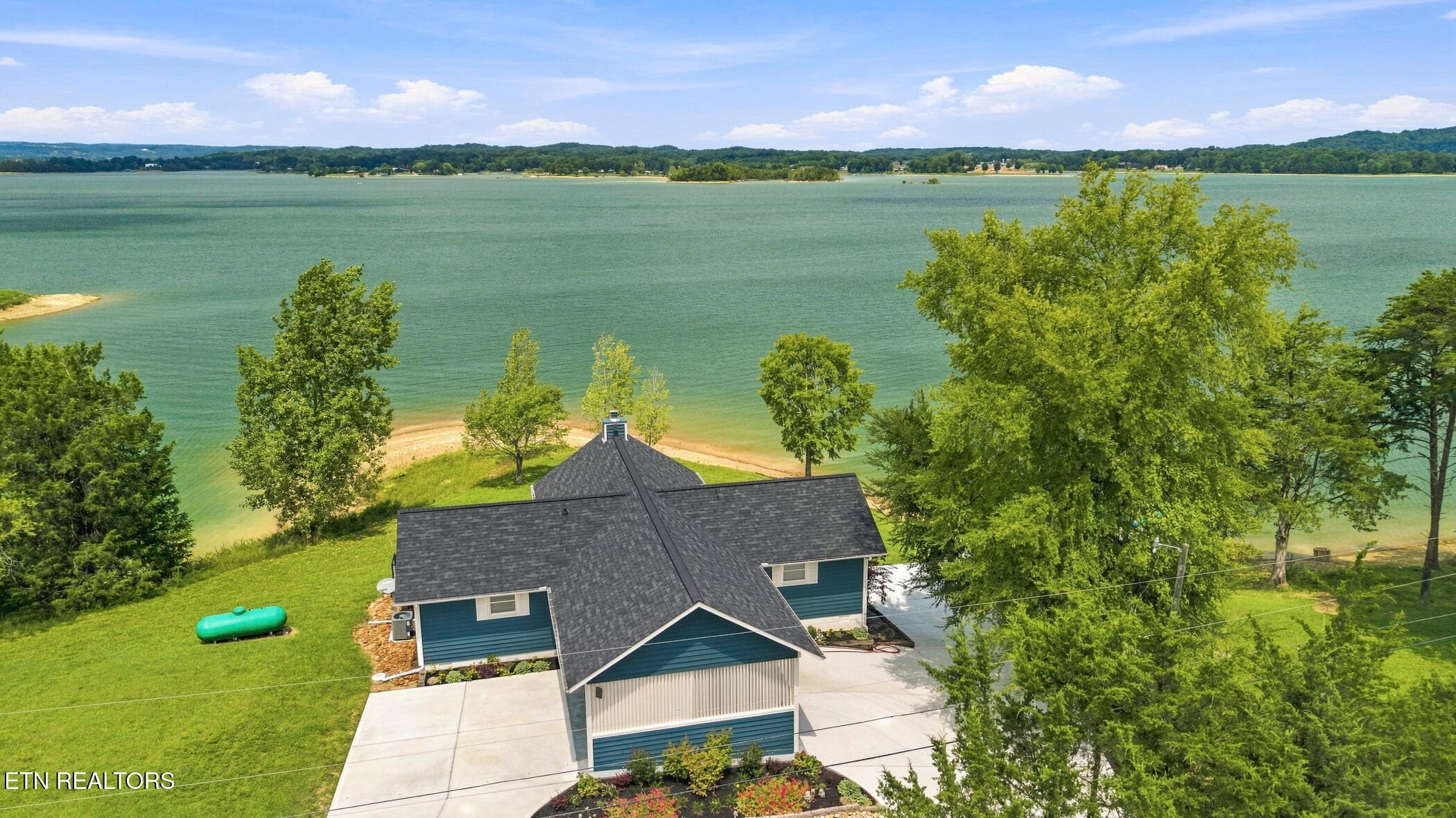 dji_20260811135459_0496_d - 952 Leisure Lane, Sevierville, TN 37876