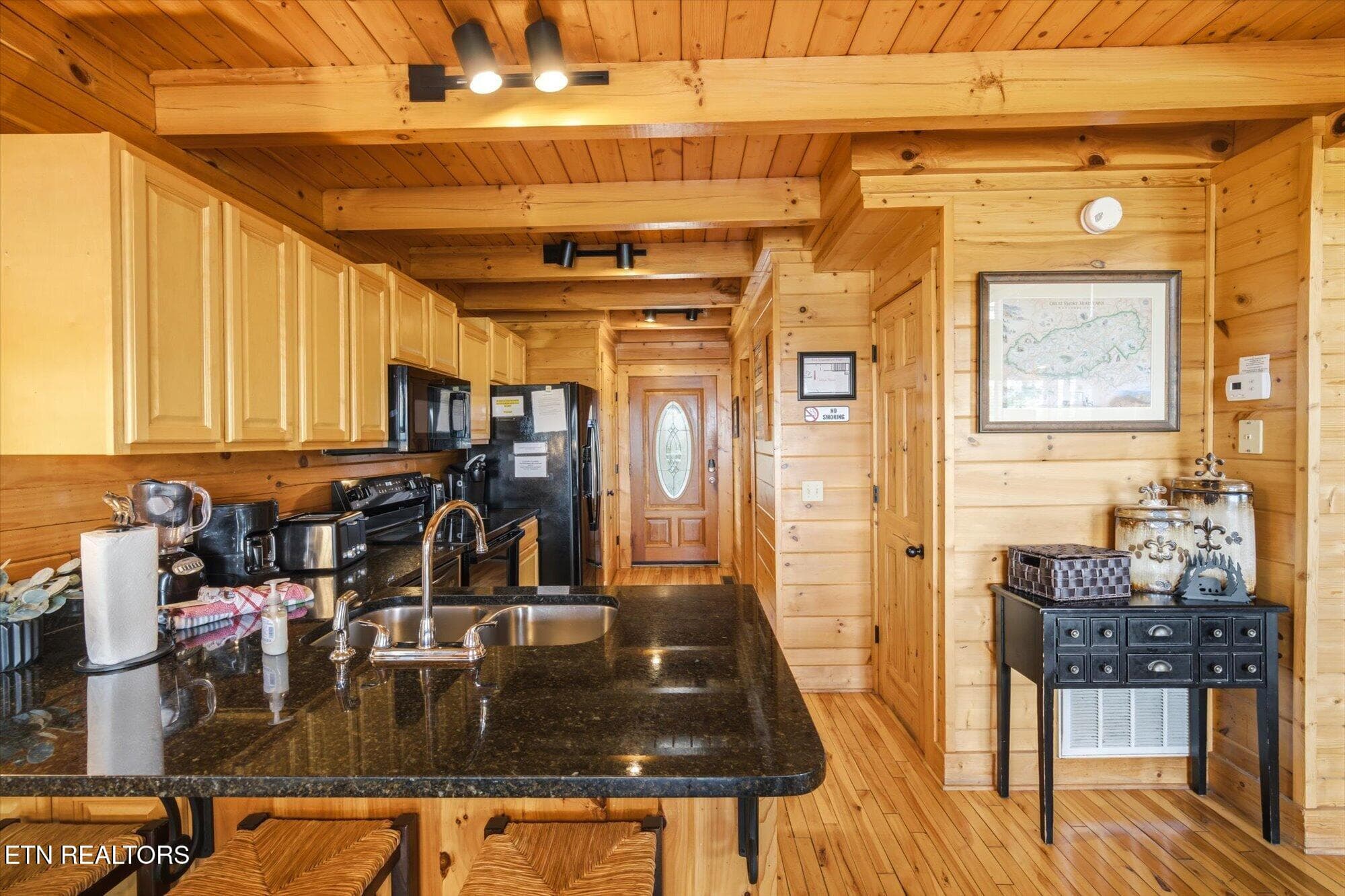 914 Black Bear Cub Way - 914 Black Bear Cub Way, Sevierville, TN 37862
