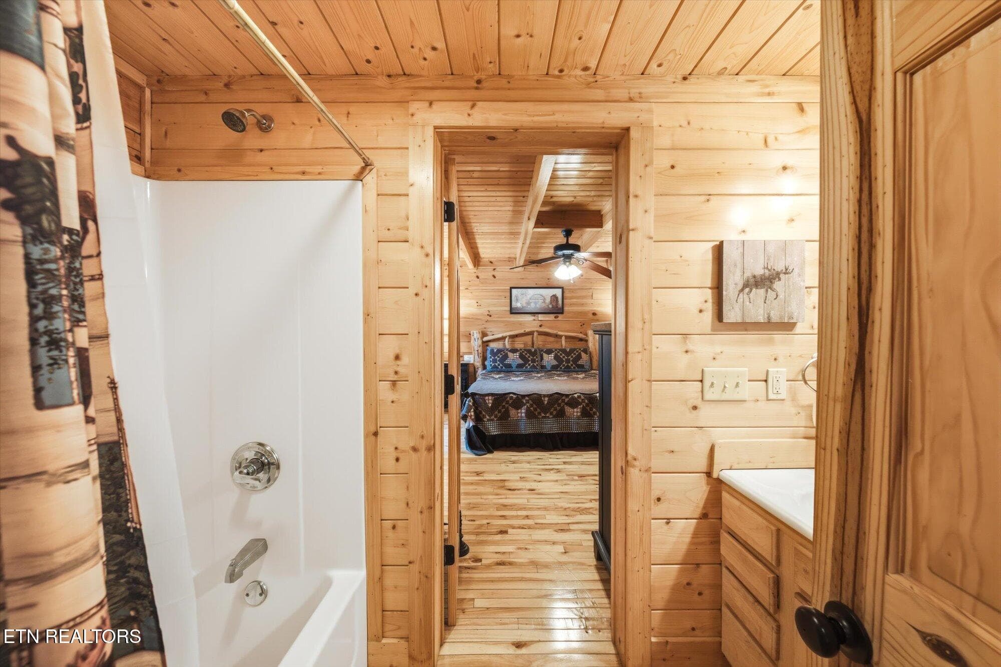 914 Black Bear Cub Way - 914 Black Bear Cub Way, Sevierville, TN 37862