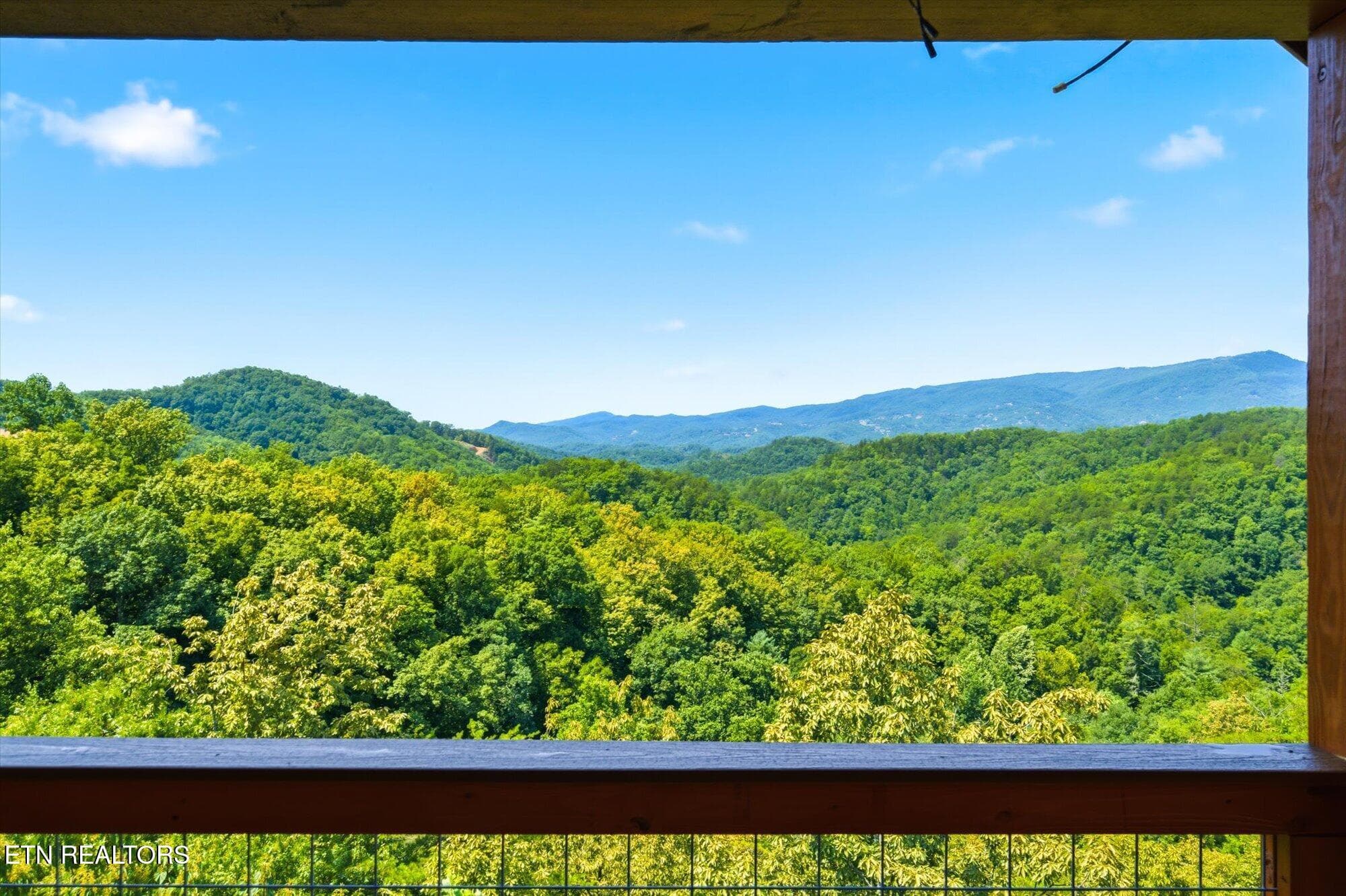 914 Black Bear Cub Way - 914 Black Bear Cub Way, Sevierville, TN 37862
