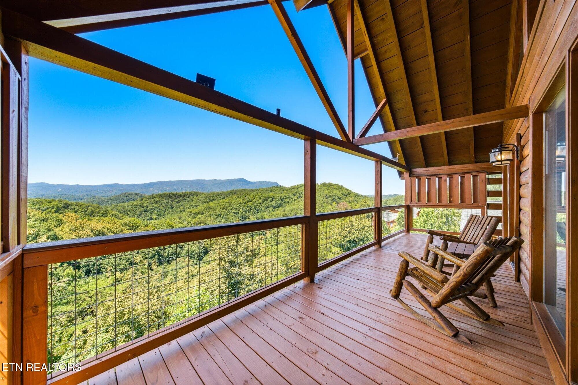 914 Black Bear Cub Way - 914 Black Bear Cub Way, Sevierville, TN 37862
