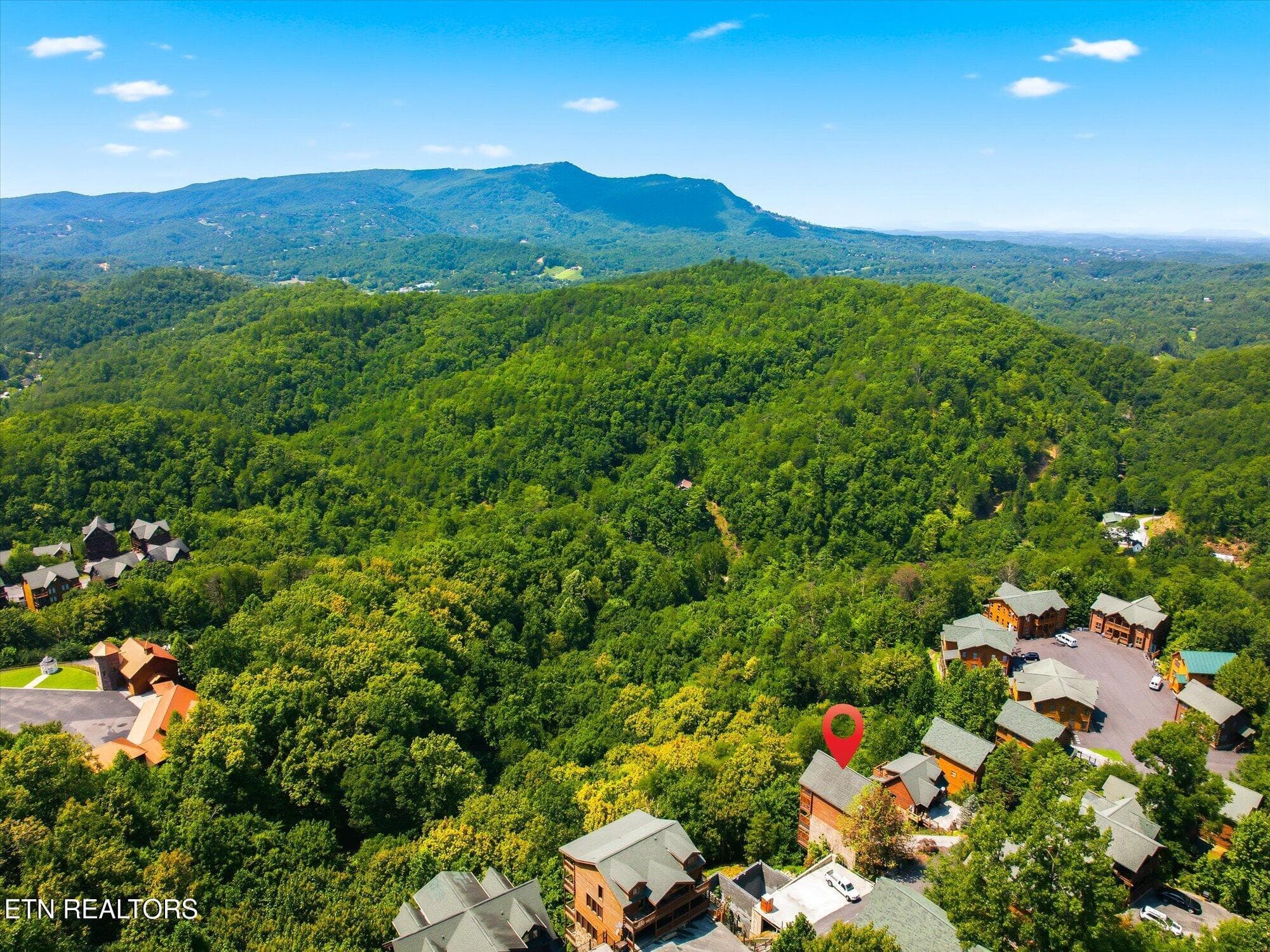 914 Black Bear Cub Way - 914 Black Bear Cub Way, Sevierville, TN 37862