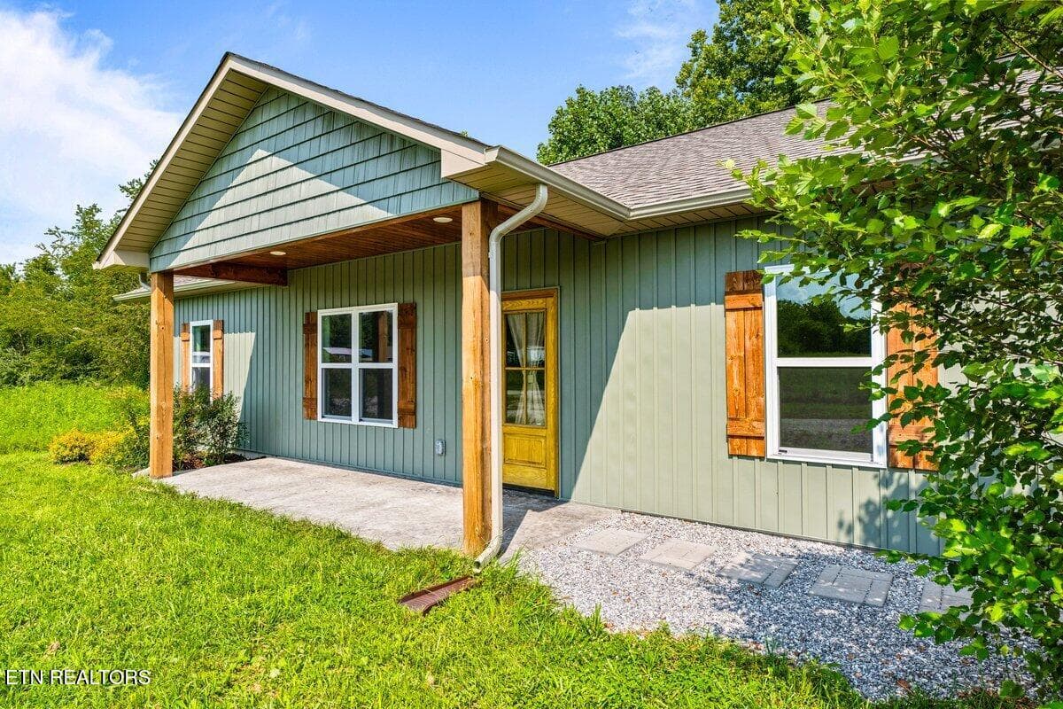 260 Hemlock Spgs Dr 11 - 260 Hemlock Springs Drive, Helenwood, TN 37755