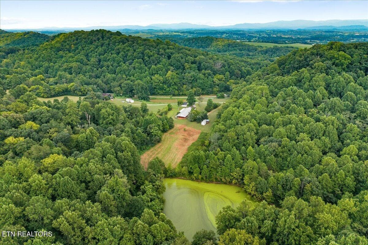 4 - 2404 Old Highway 68, Sweetwater, TN 37874