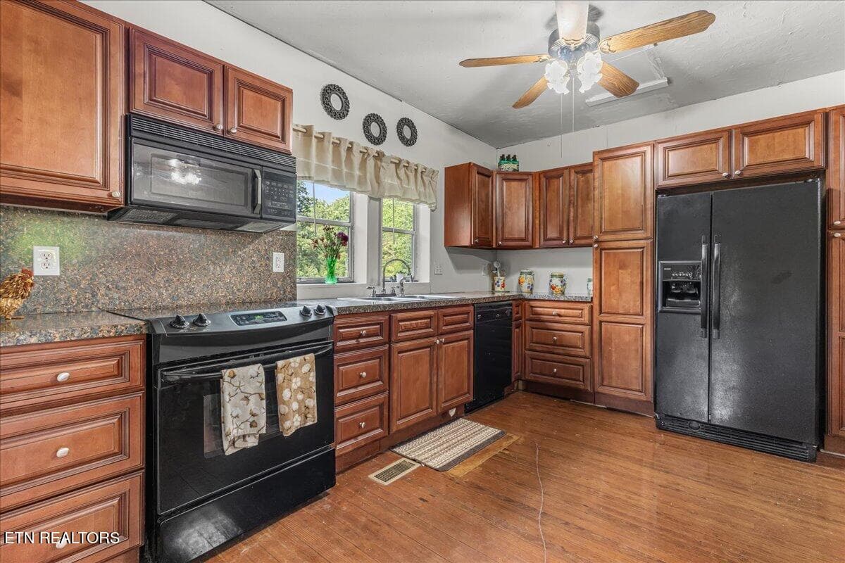 14 - 2404 Old Highway 68, Sweetwater, TN 37874