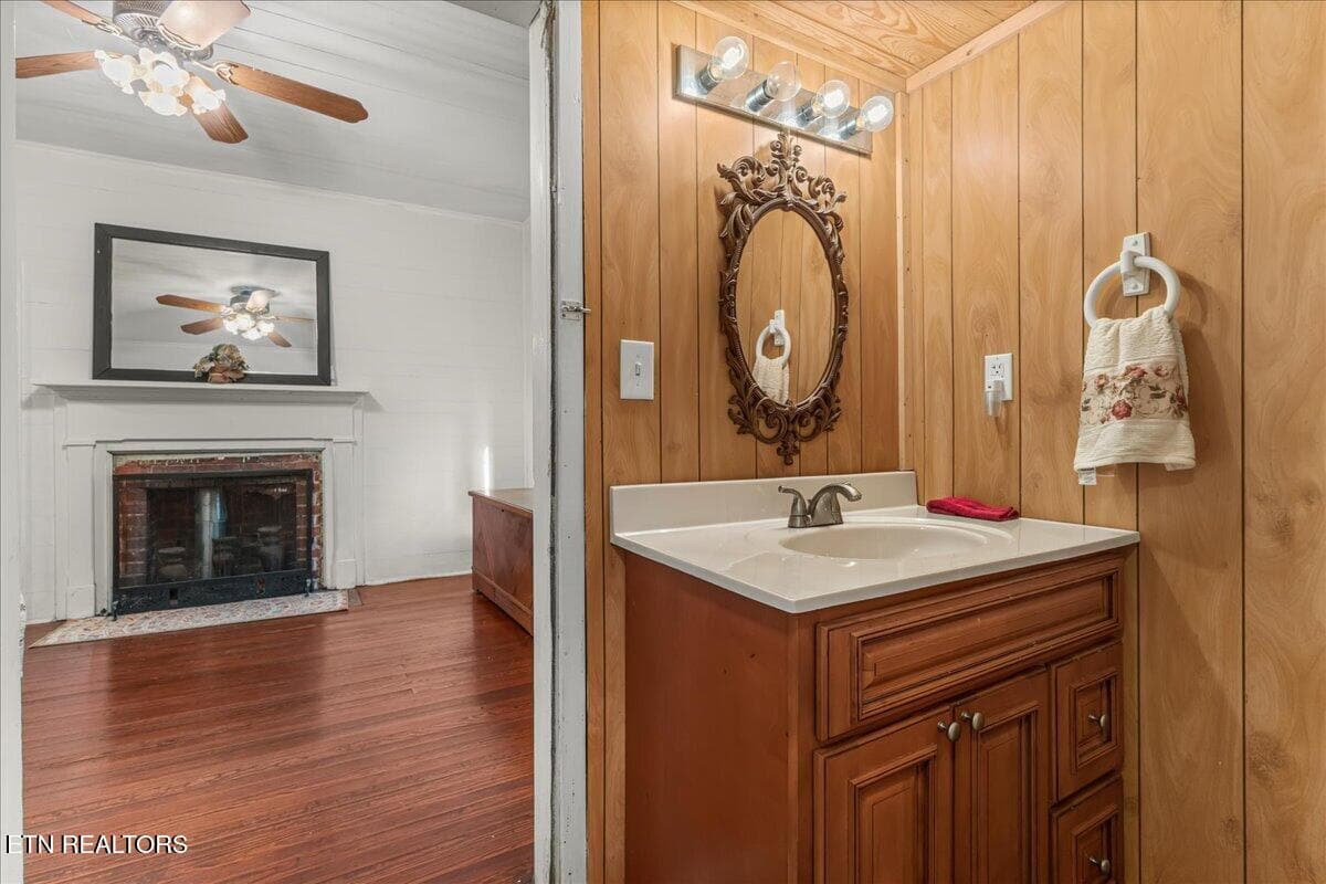 23 - 2404 Old Highway 68, Sweetwater, TN 37874