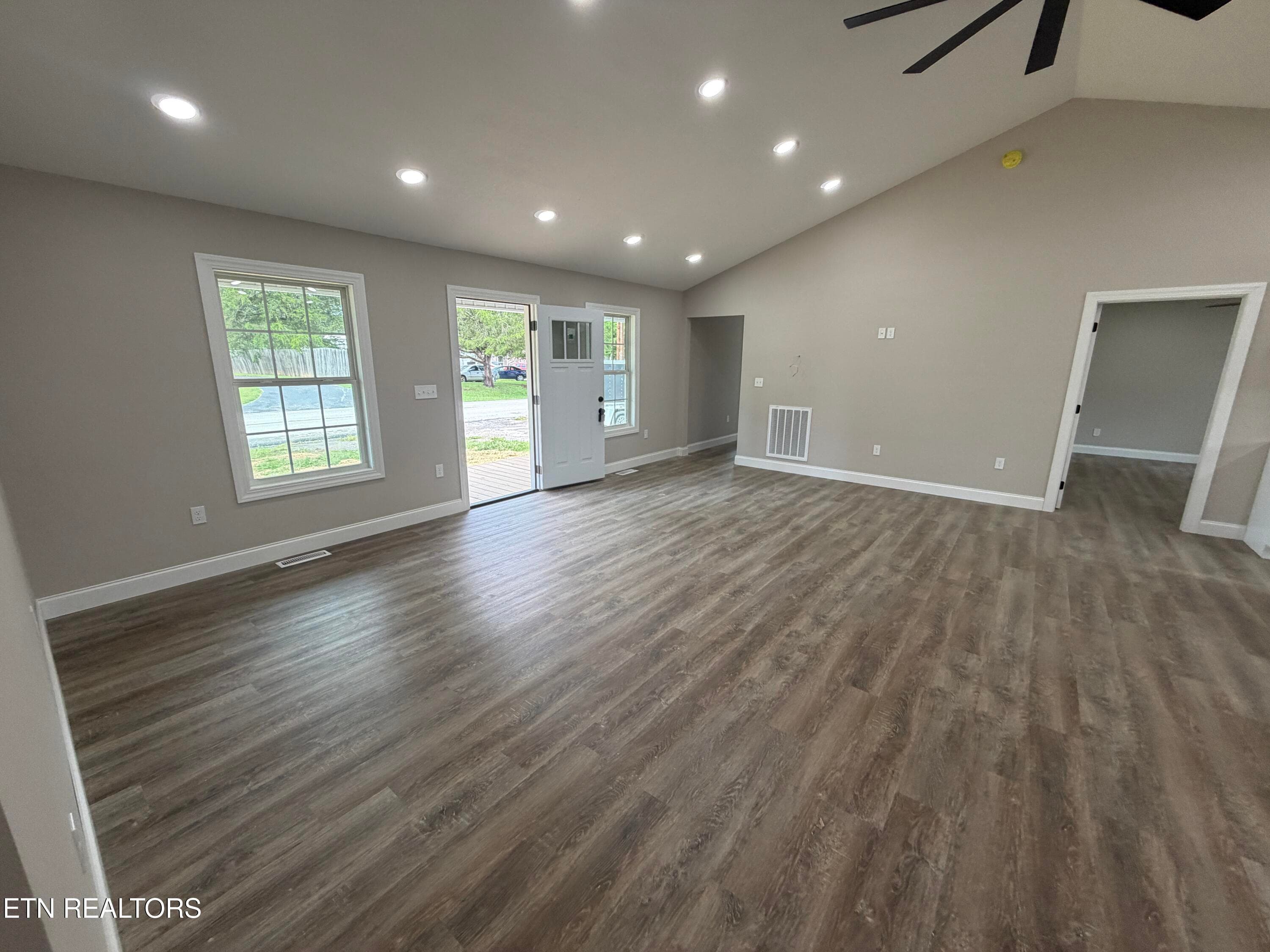 8F1ECA50-3404-4E17-8DFC-1CE2764966FE - 116 Bristol Rd, Harrogate, TN 37752