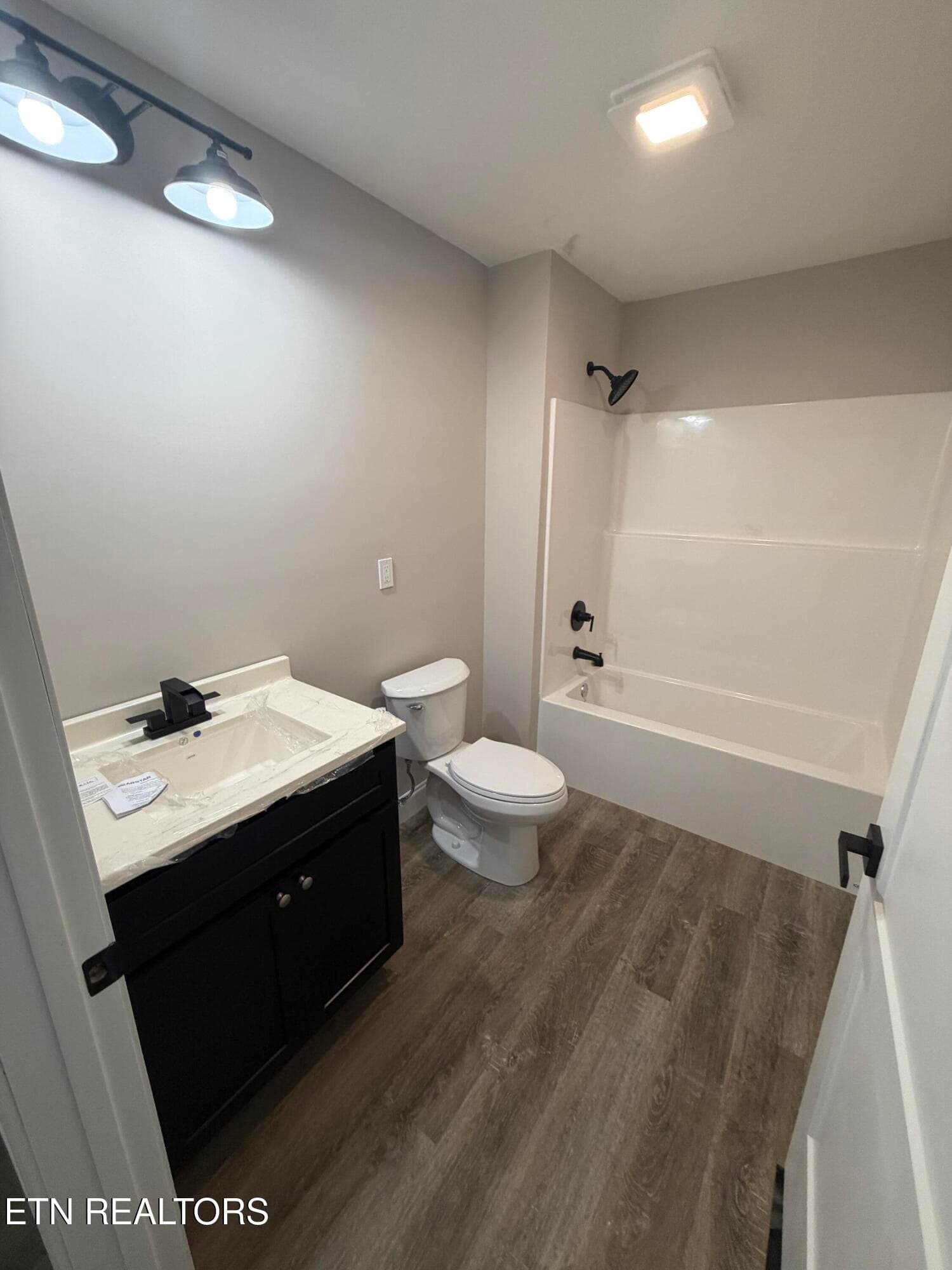 EC0486E4-9633-4B2D-83CD-1F9F53B0FC18 - 116 Bristol Rd, Harrogate, TN 37752