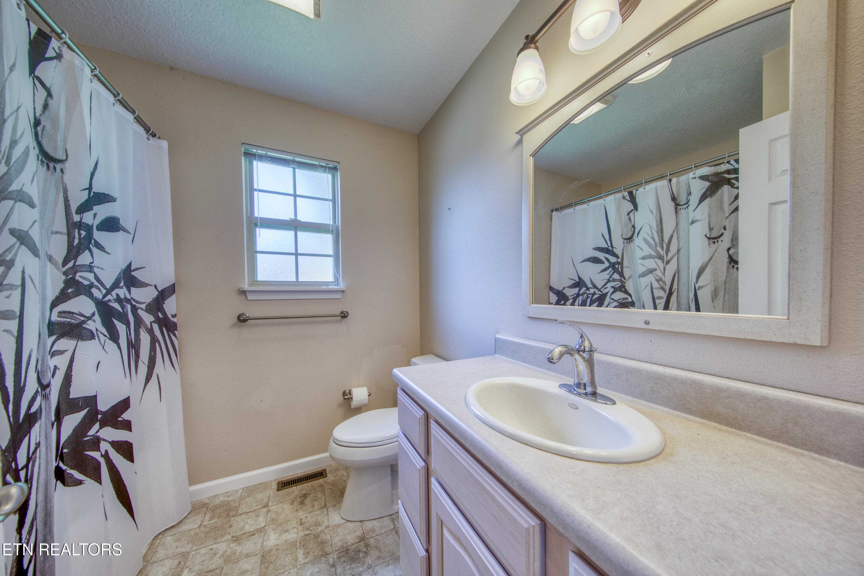 33 - 178 Snead Drive, Crossville, TN 38558