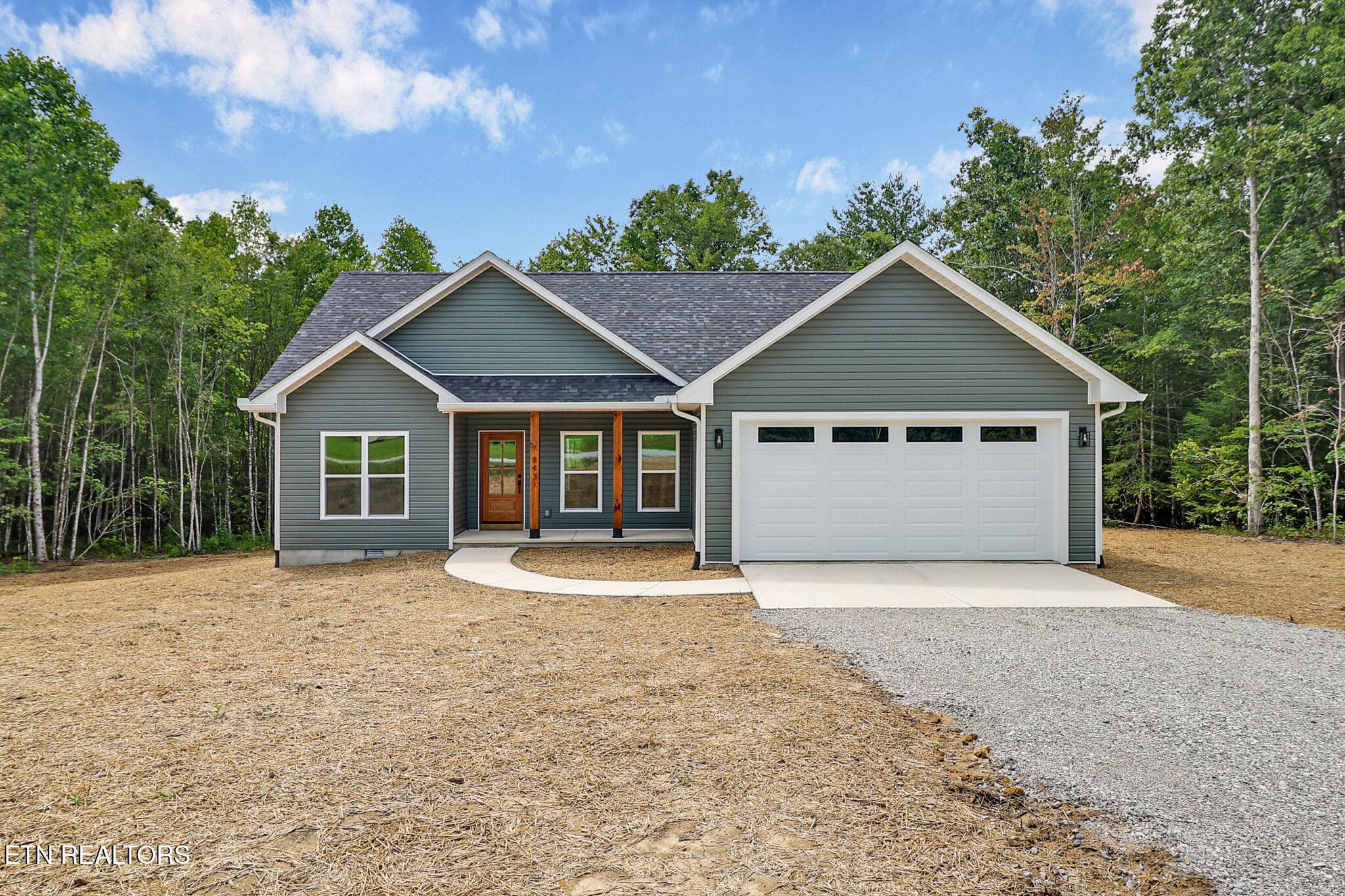 n44a4627-n44a4631 - 843 Dulog Tr, Jamestown, TN 38556