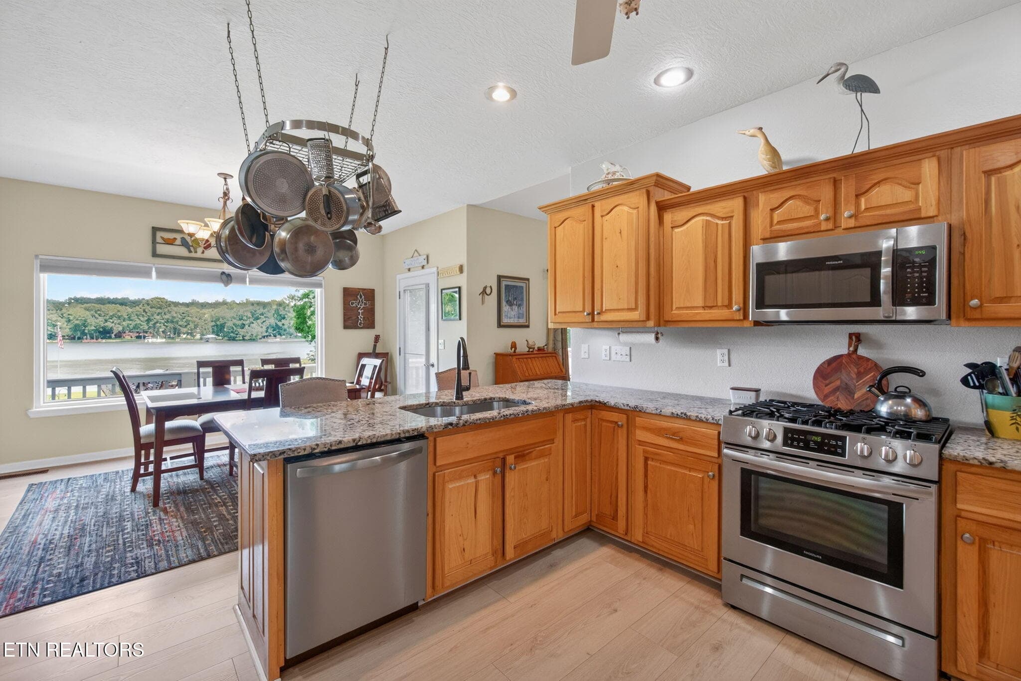 24-web-or-mls-8661 Cherokee Trail_23 - 8661 Cherokee Tr, Crossville, TN 38572, Crossville