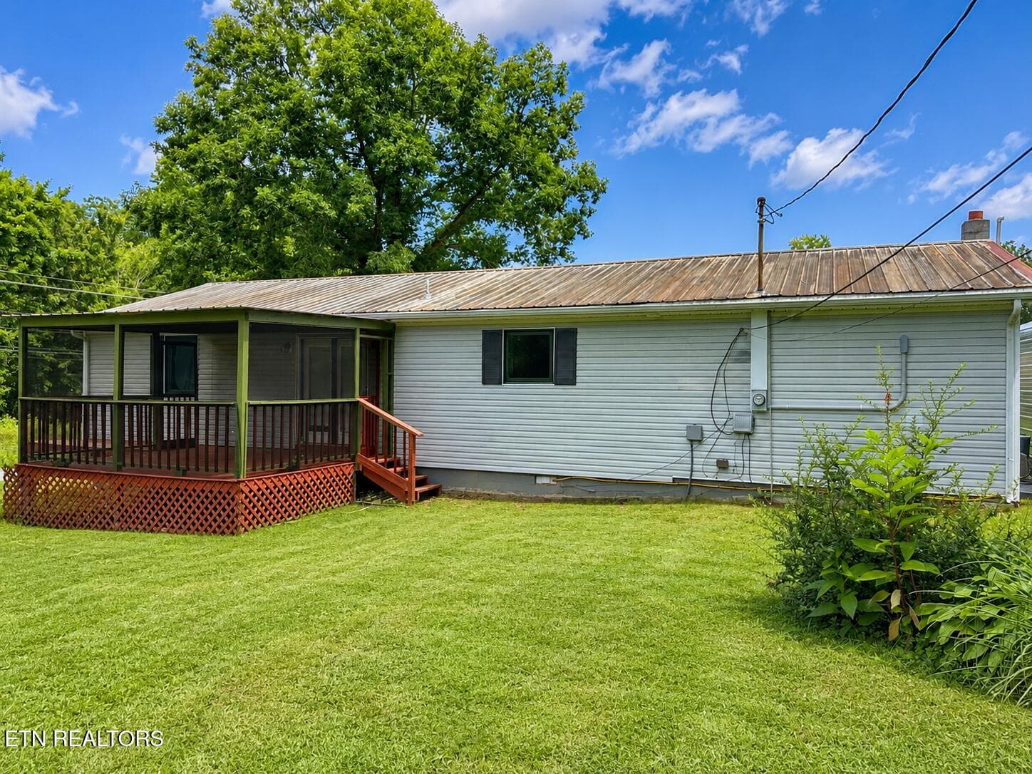 Back of home - 211 Walton Lane Lane, Monterey, TN 38574