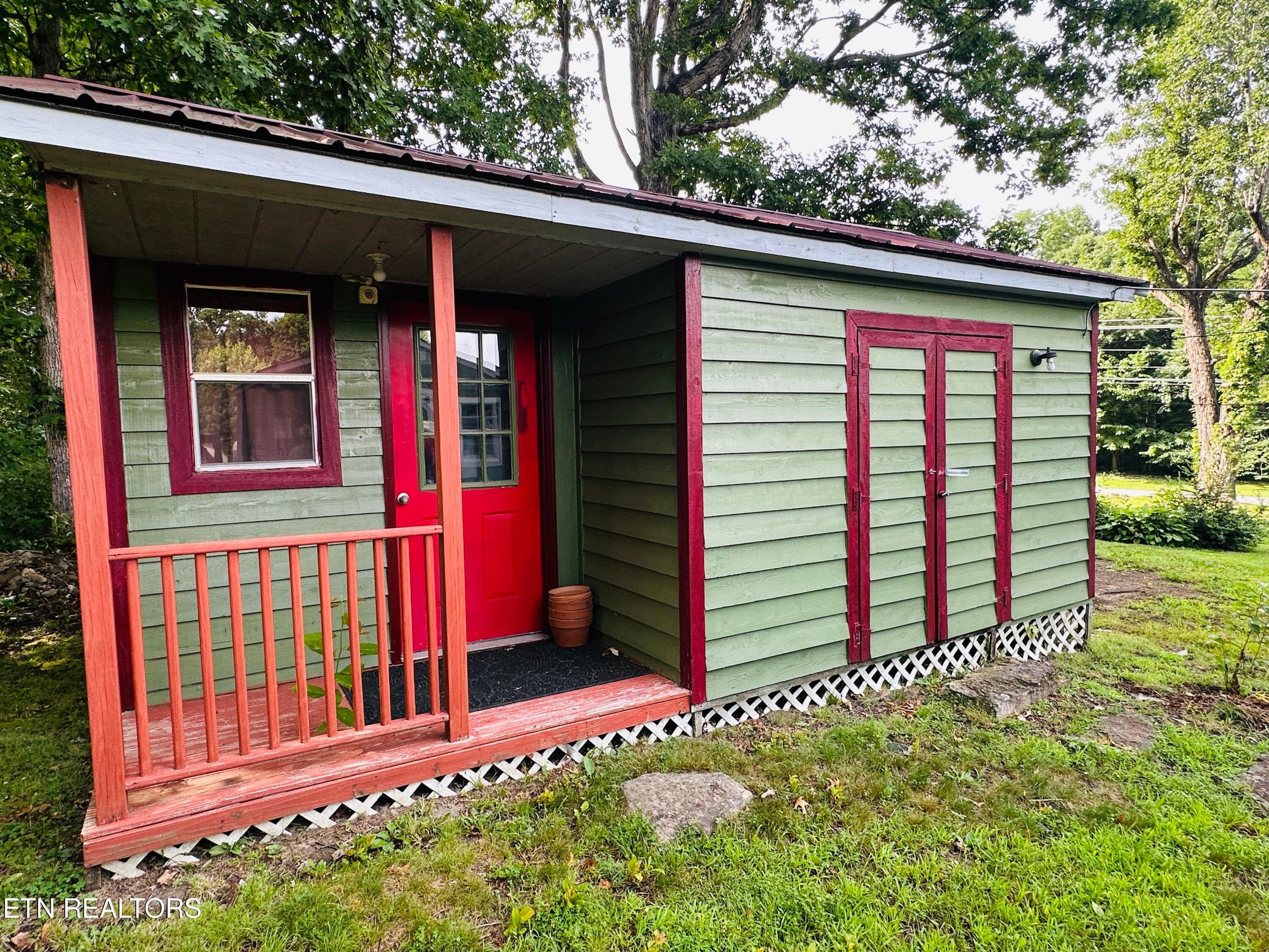 Outbuiding 1 - 211 Walton Lane Lane, Monterey, TN 38574