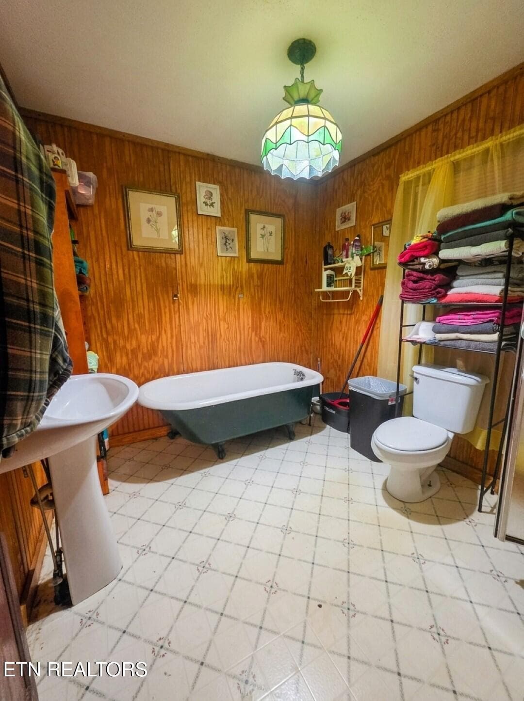 Bathroom - 301 Joe Barnett Rd, Jamestown, TN 38556