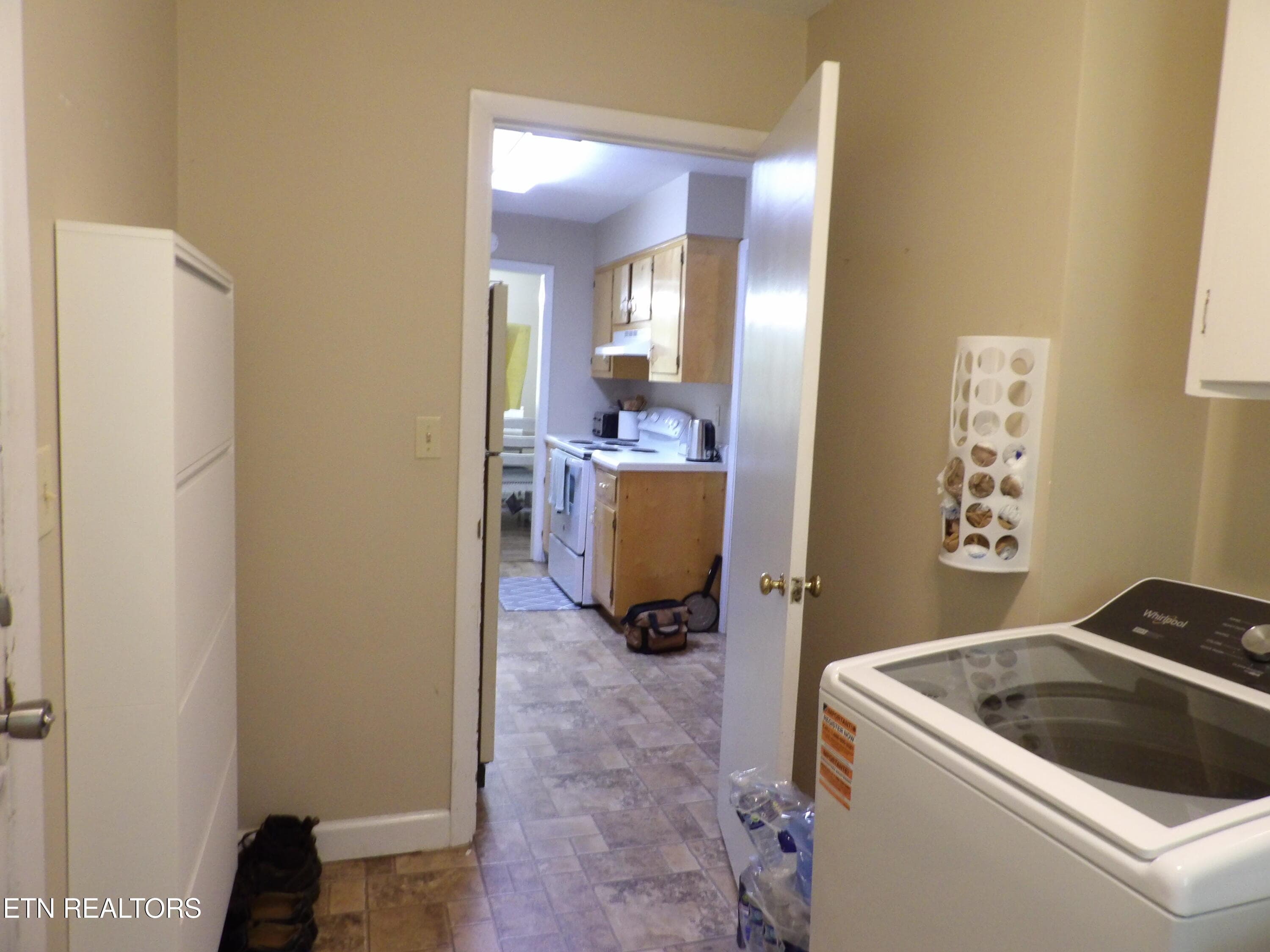 100_0632 - 525 Woodlawn Rd, Crossville, TN 38555