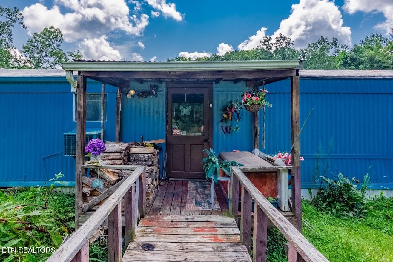 136 holly 1 - 136 Holly Rd, Spring City, TN 37381