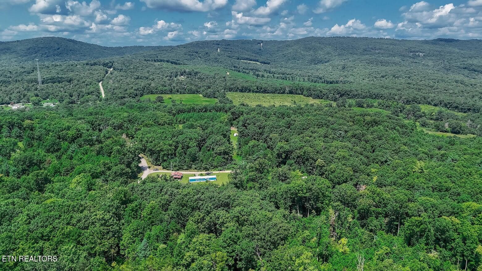136 holly 45 - 136 Holly Rd, Spring City, TN 37381