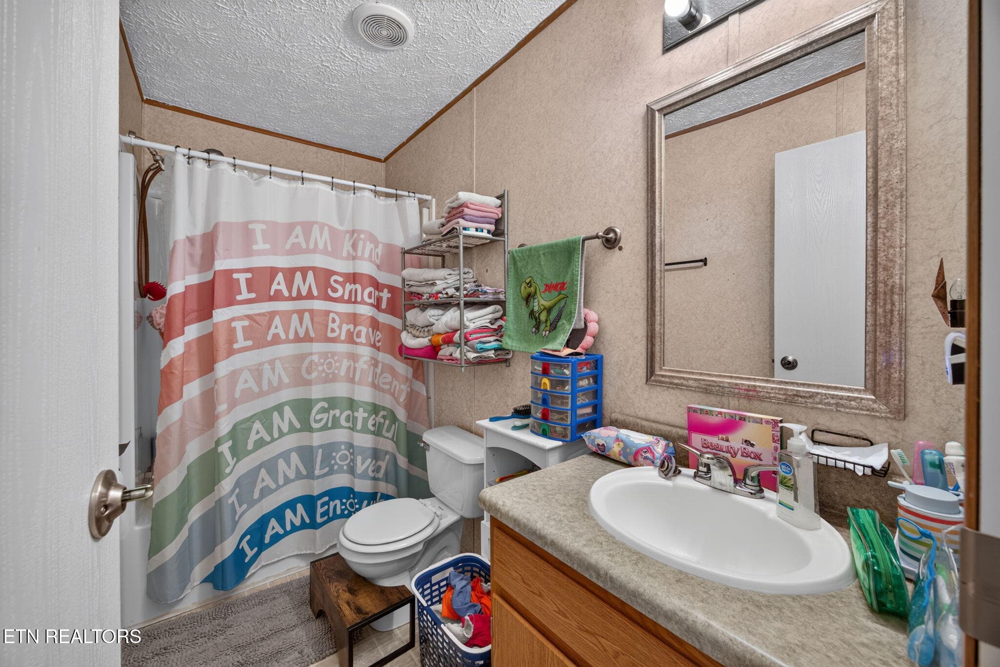 61-web-or-mls-470-wade-rd - 470 Wade Rd, Sparta, TN 38583