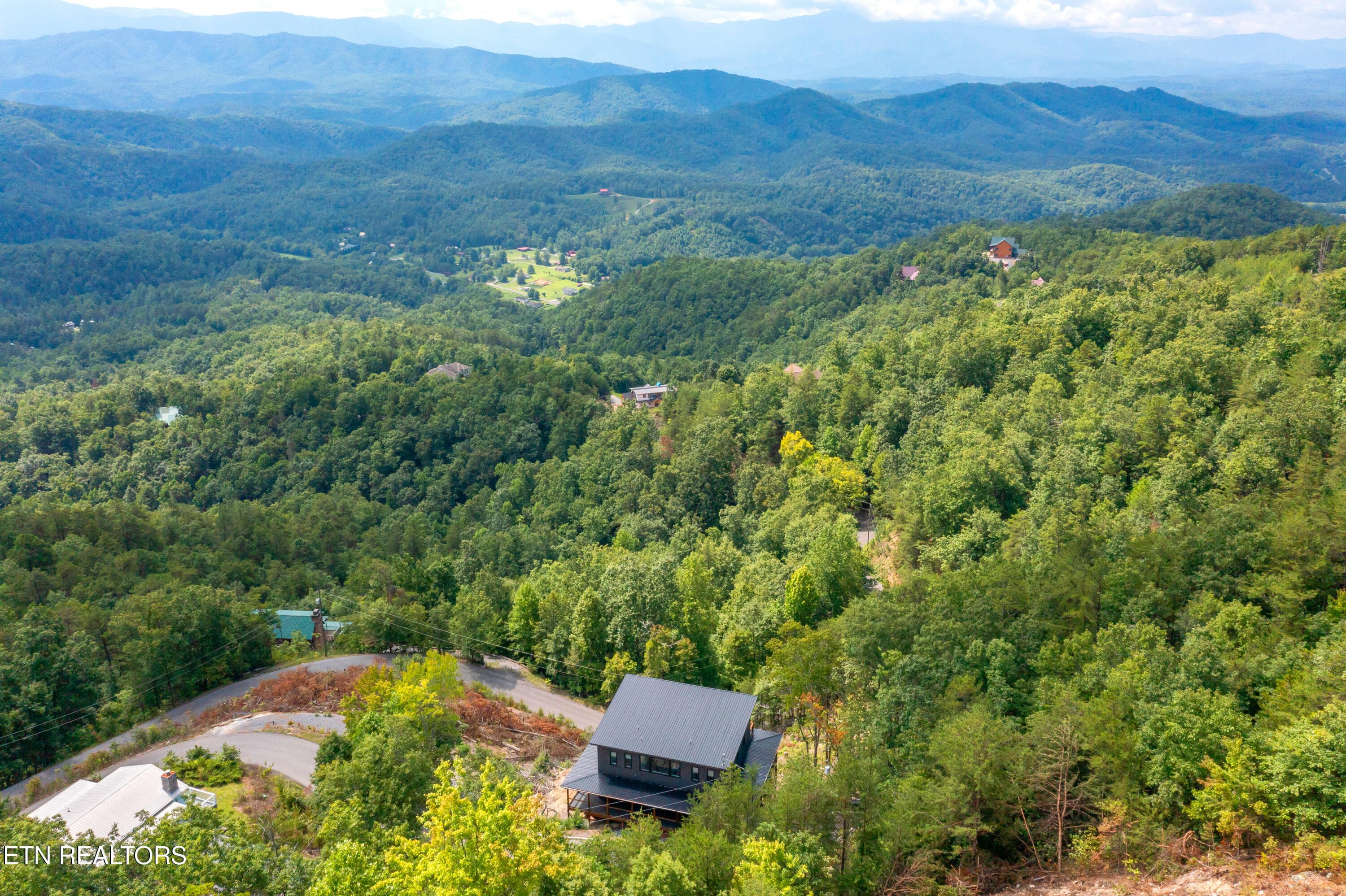875 Shell Mountain Road-90 - 875 Shell Mountain Rd, Sevierville, TN 37876