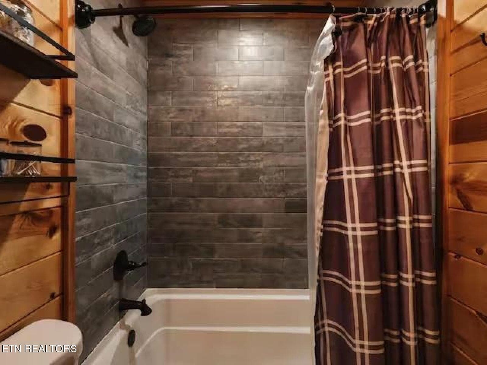 32 - 4536 Powdermill Estates Rd, Sevierville, TN 37876