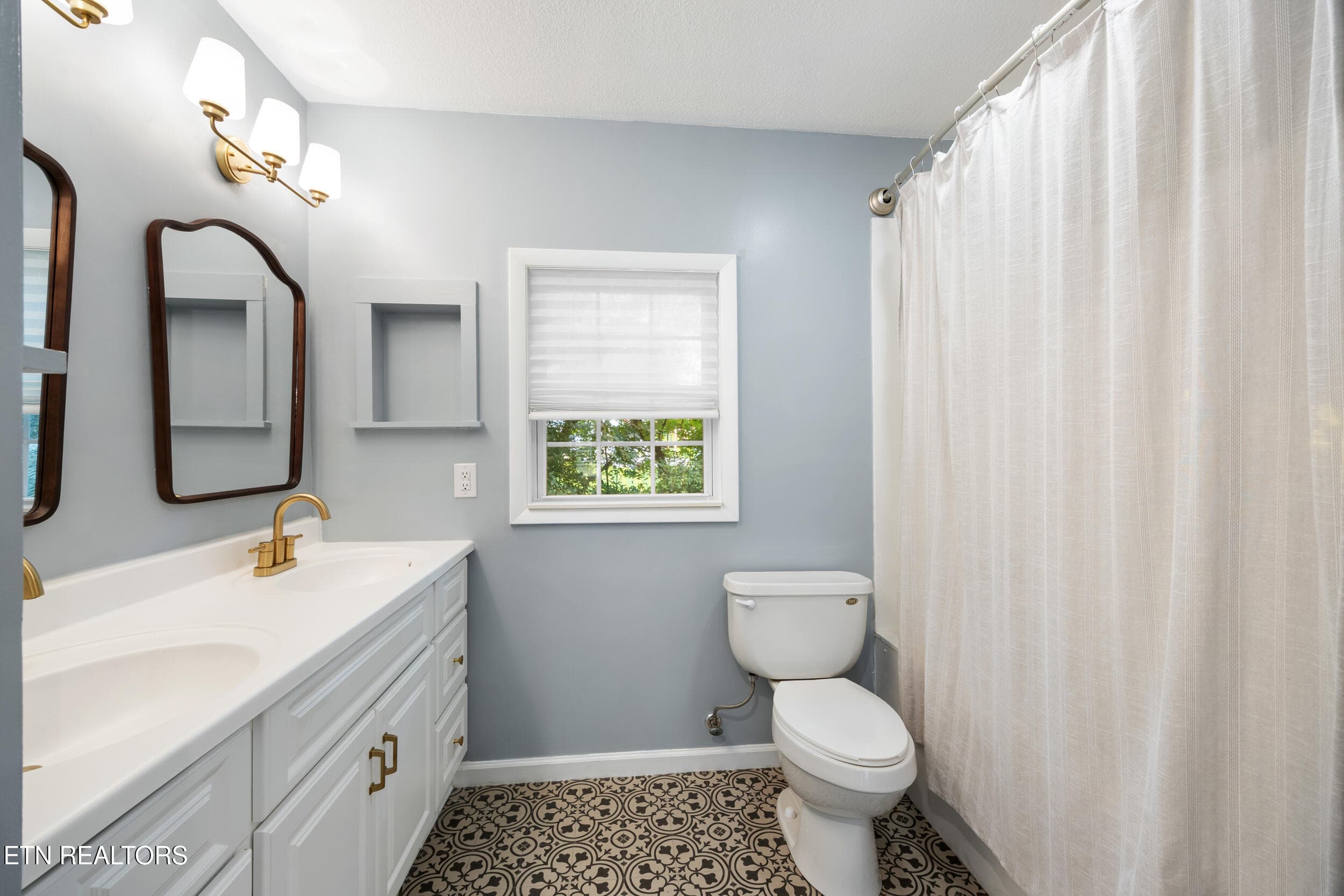 40_4390 mccloud road-7 - 4390 McCloud Rd, Knoxville, TN 37938