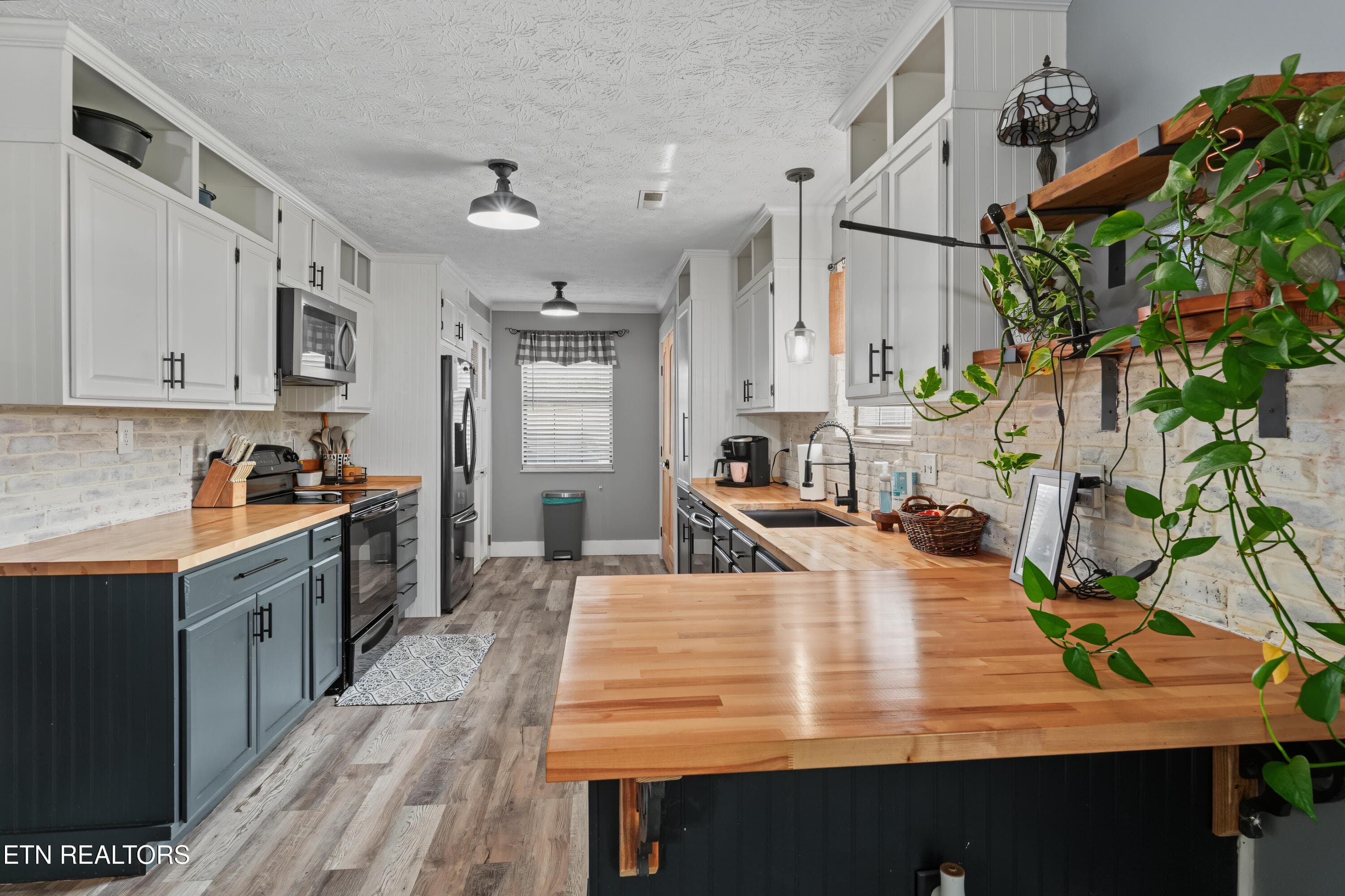 DSC03877-2 - 6918 Sicilia Lane, Corryton, TN 37721