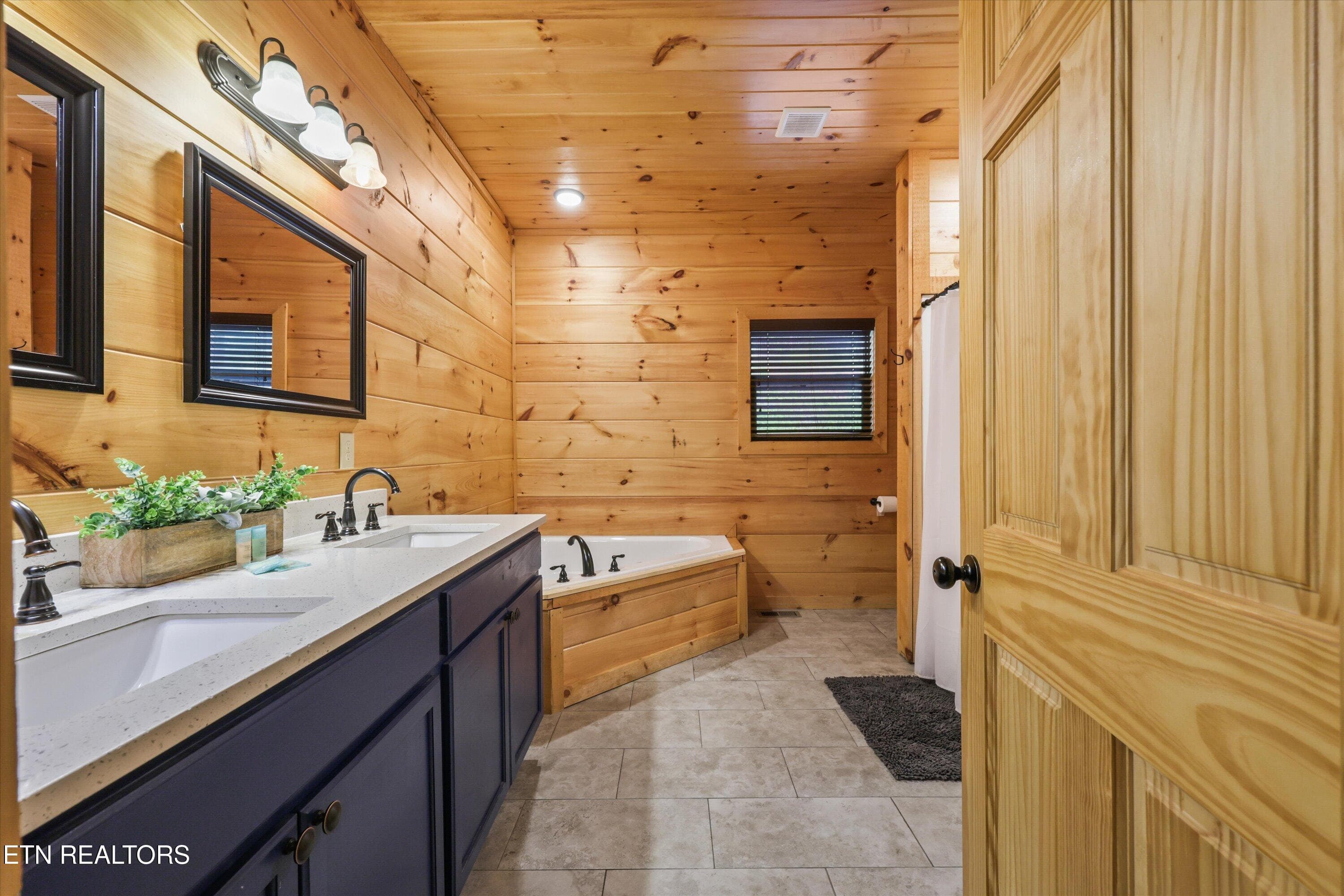 15-1613 Bluff Ridge Rd11 - 1613 Bluff Ridge Rd, Sevierville, TN 37876