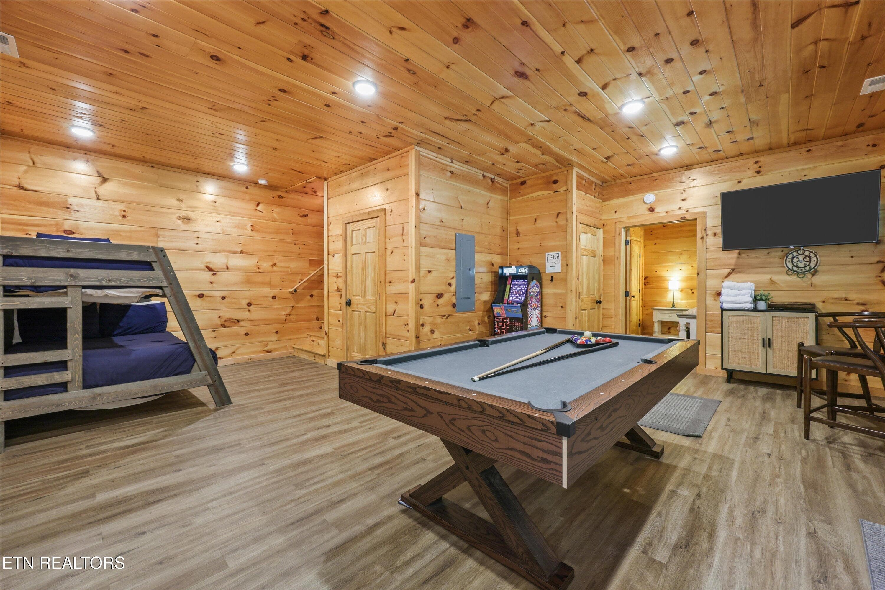 18-1613 Bluff Ridge Rd14 - 1613 Bluff Ridge Rd, Sevierville, TN 37876
