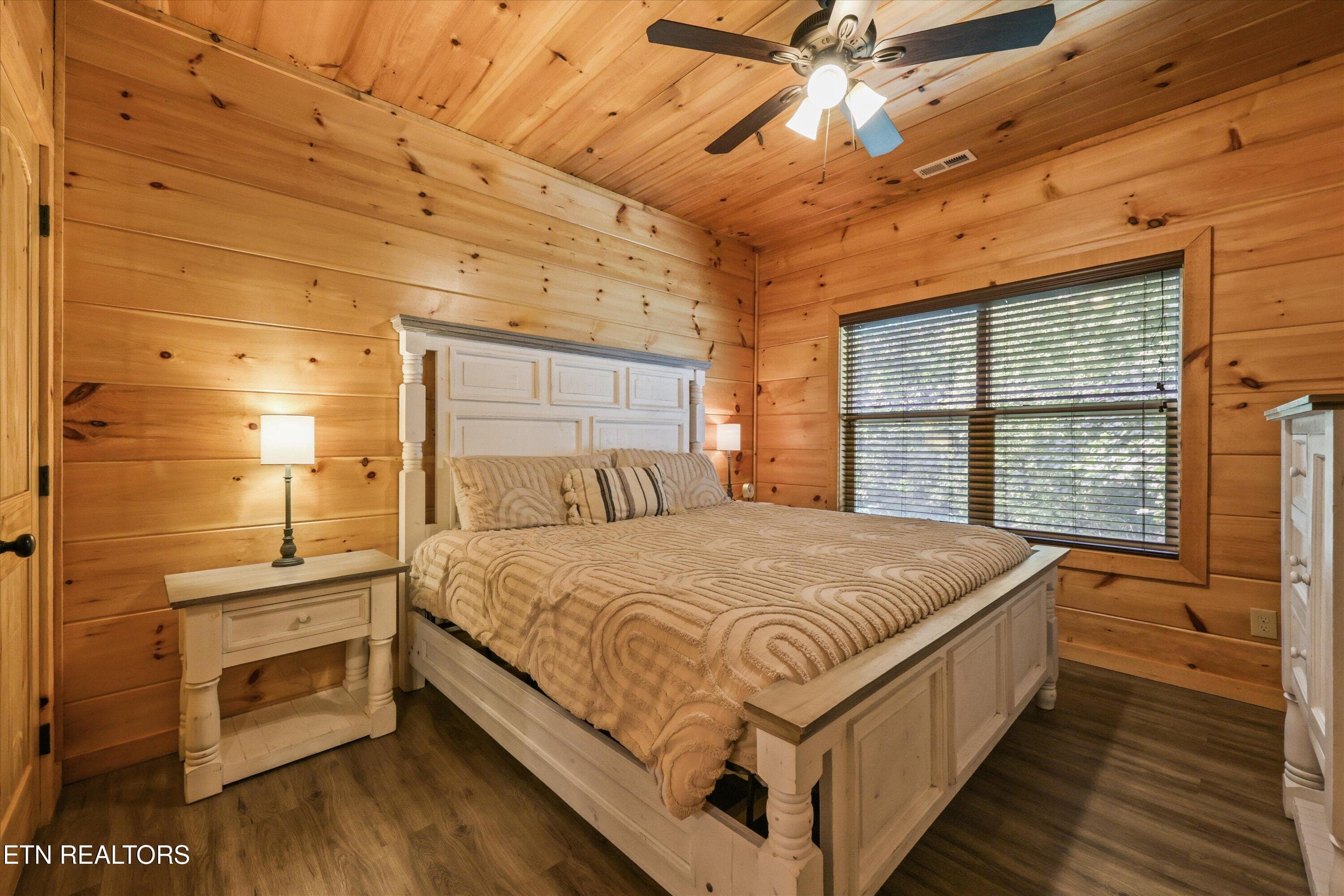 23-1613 Bluff Ridge Rd19 - 1613 Bluff Ridge Rd, Sevierville, TN 37876