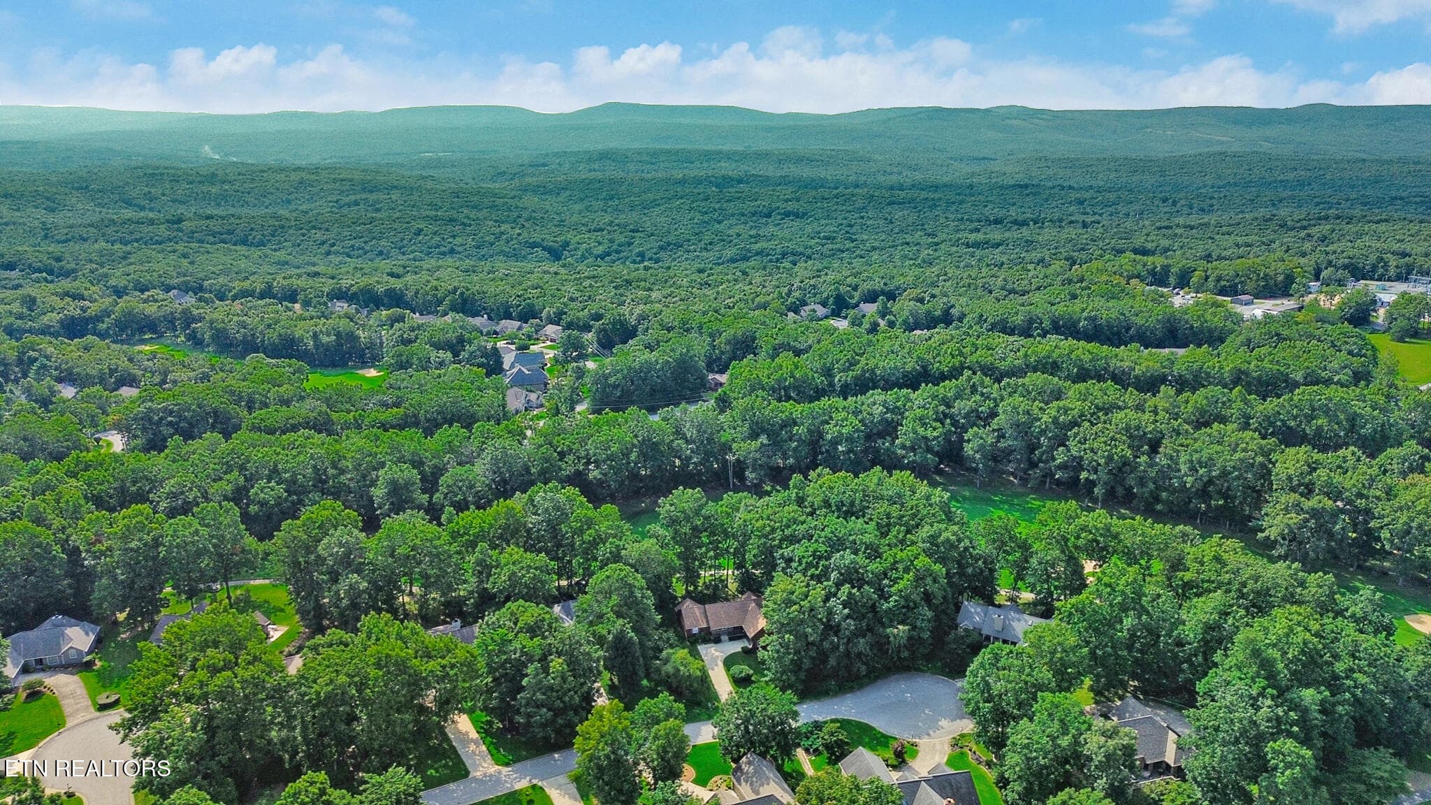 Live on the Cumberland Plateau - 25 Amesbury Court, Crossville, TN 38558, Crossville